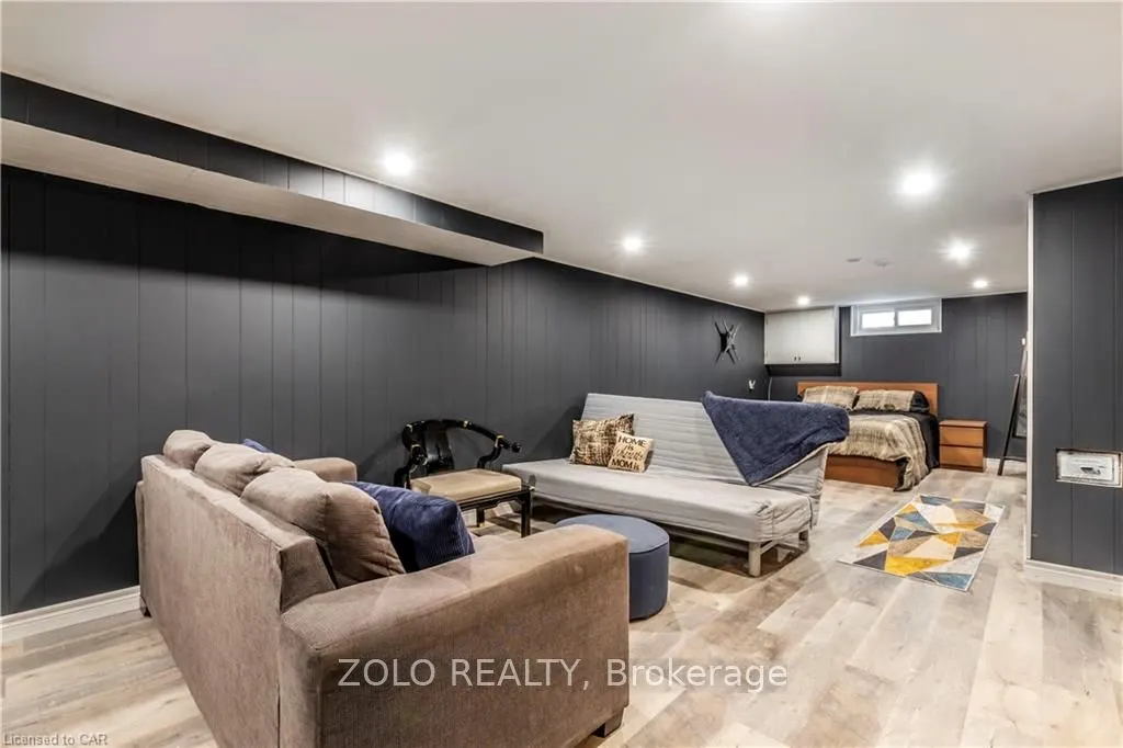 425 Henry Street