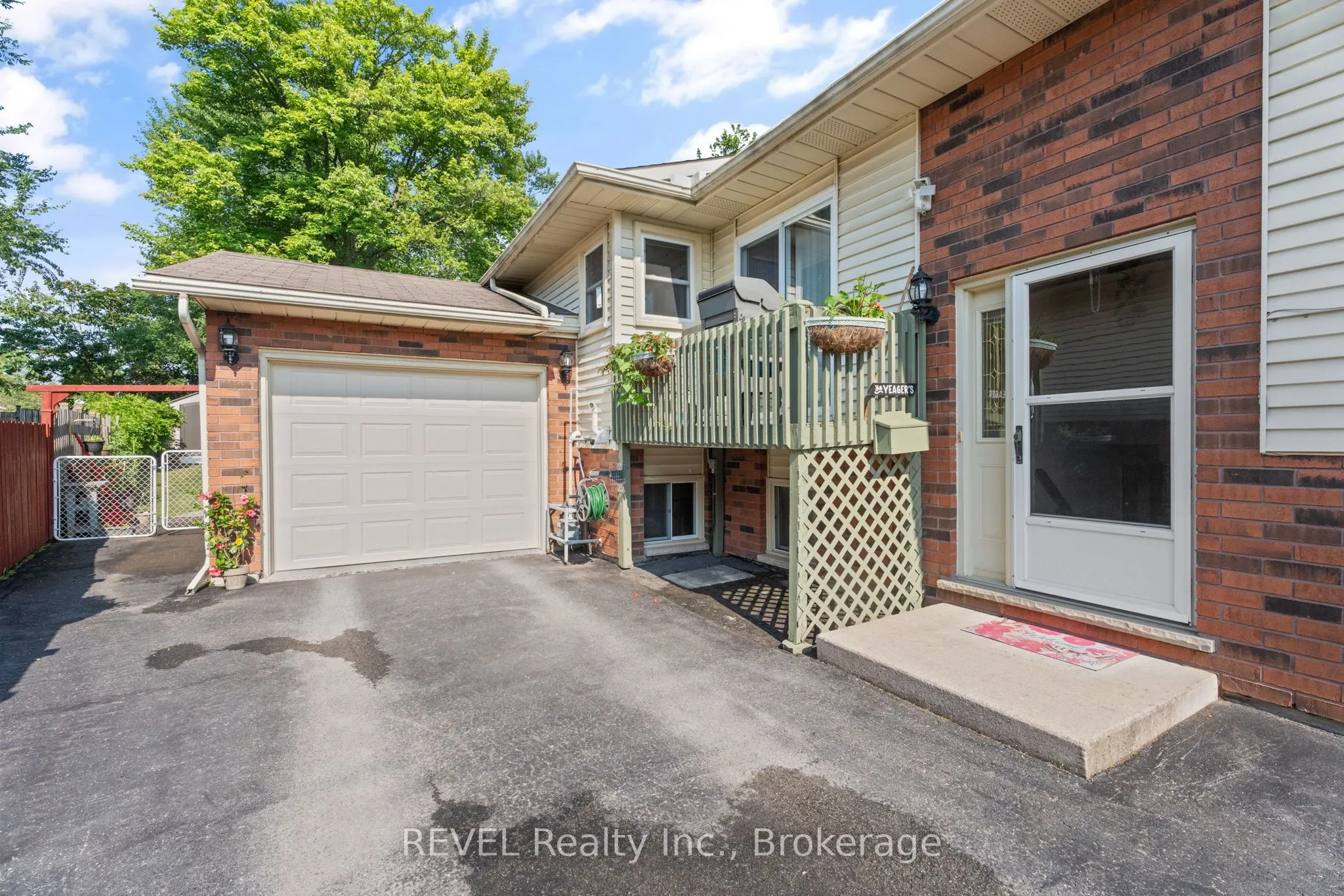 73 Chapel Hill Crescent