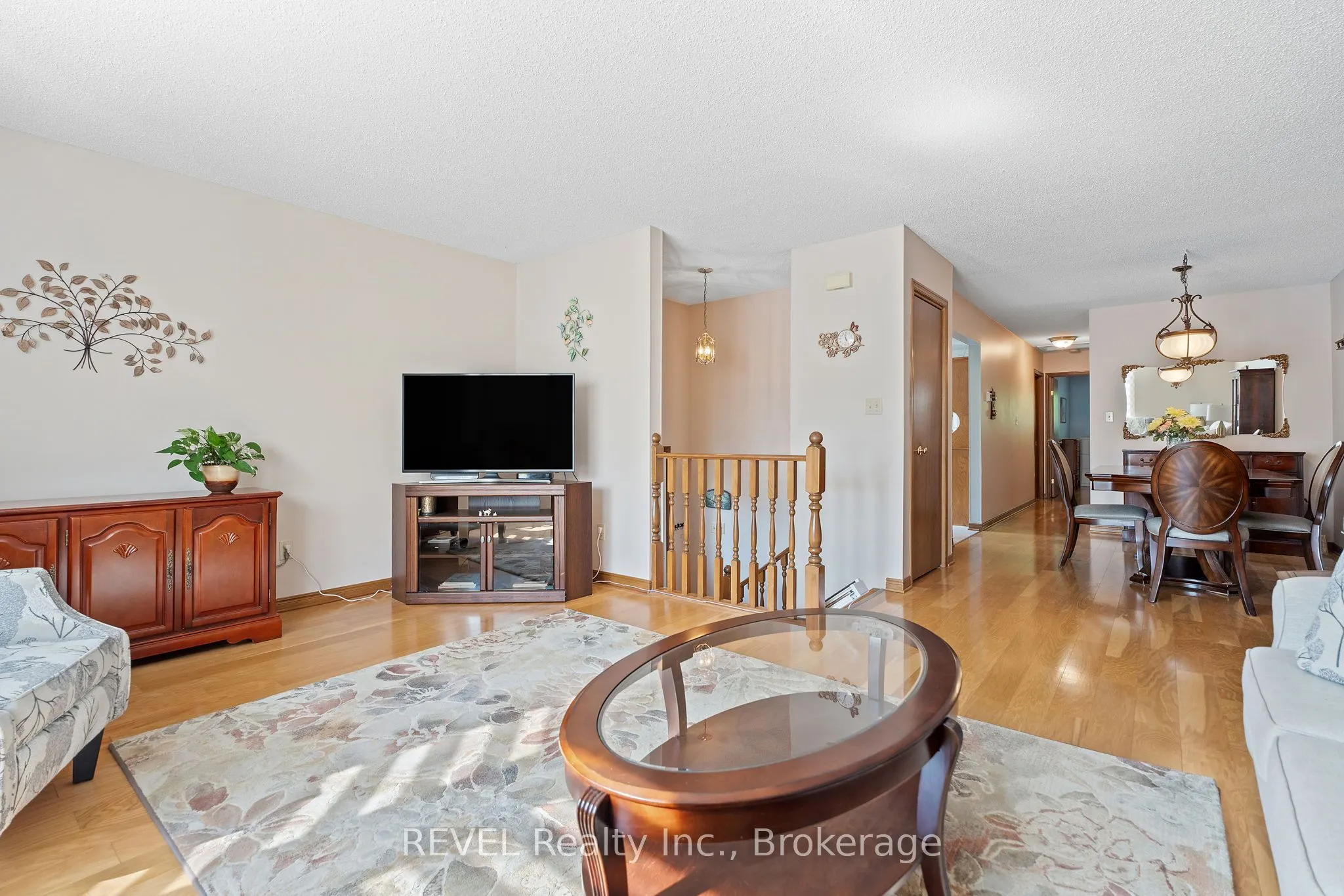 73 Chapel Hill Crescent