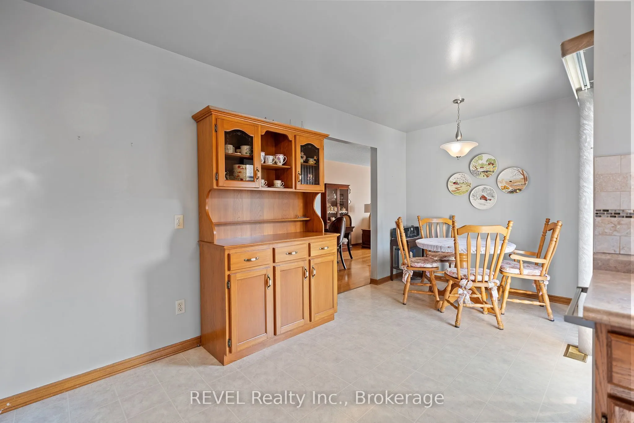 73 Chapel Hill Crescent