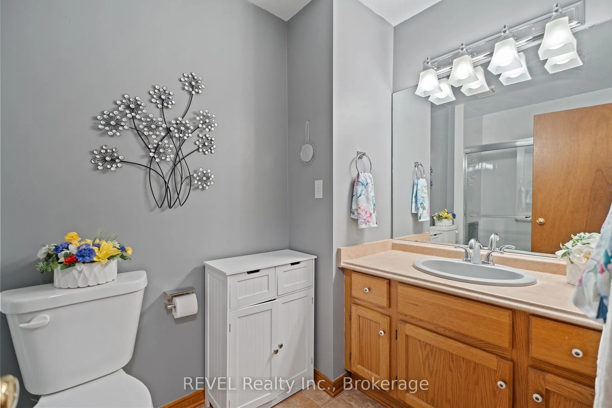 73 Chapel Hill Crescent