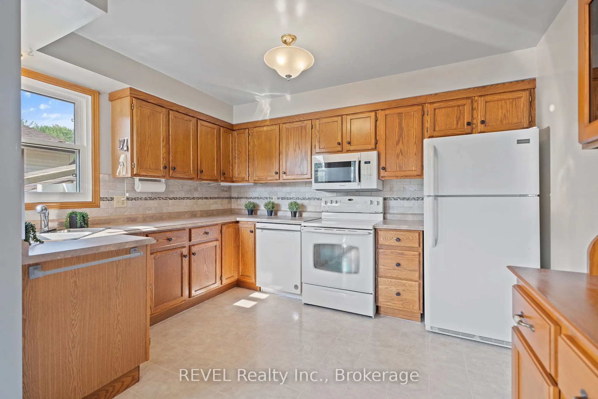 73 Chapel Hill Crescent