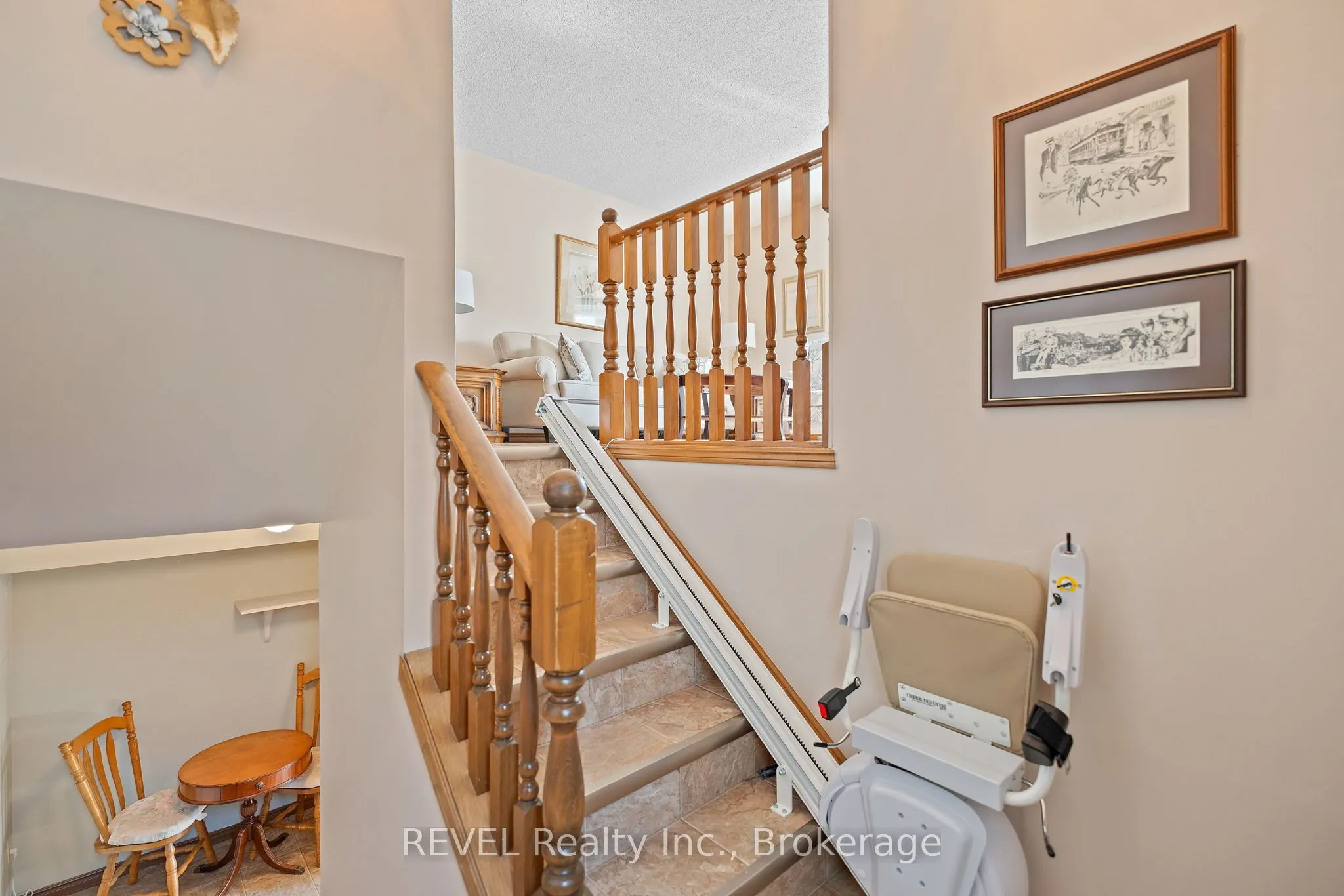 73 Chapel Hill Crescent