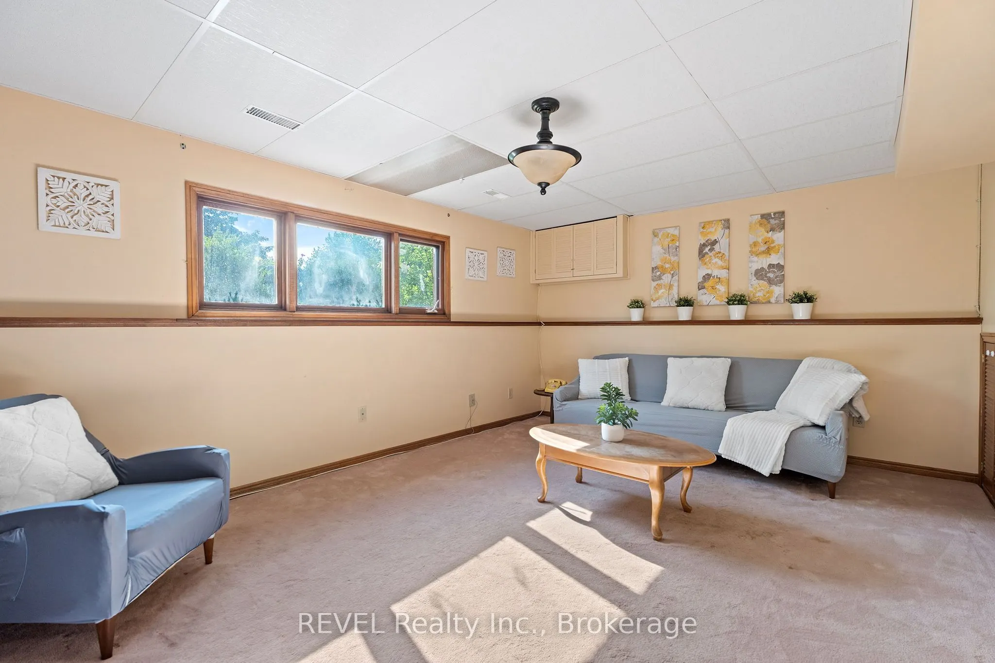 73 Chapel Hill Crescent