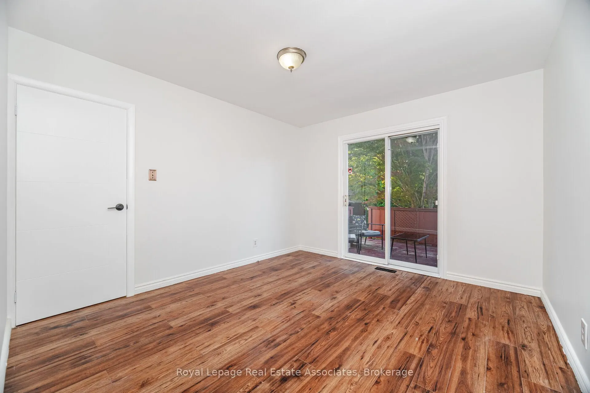 319 Grantham Avenue