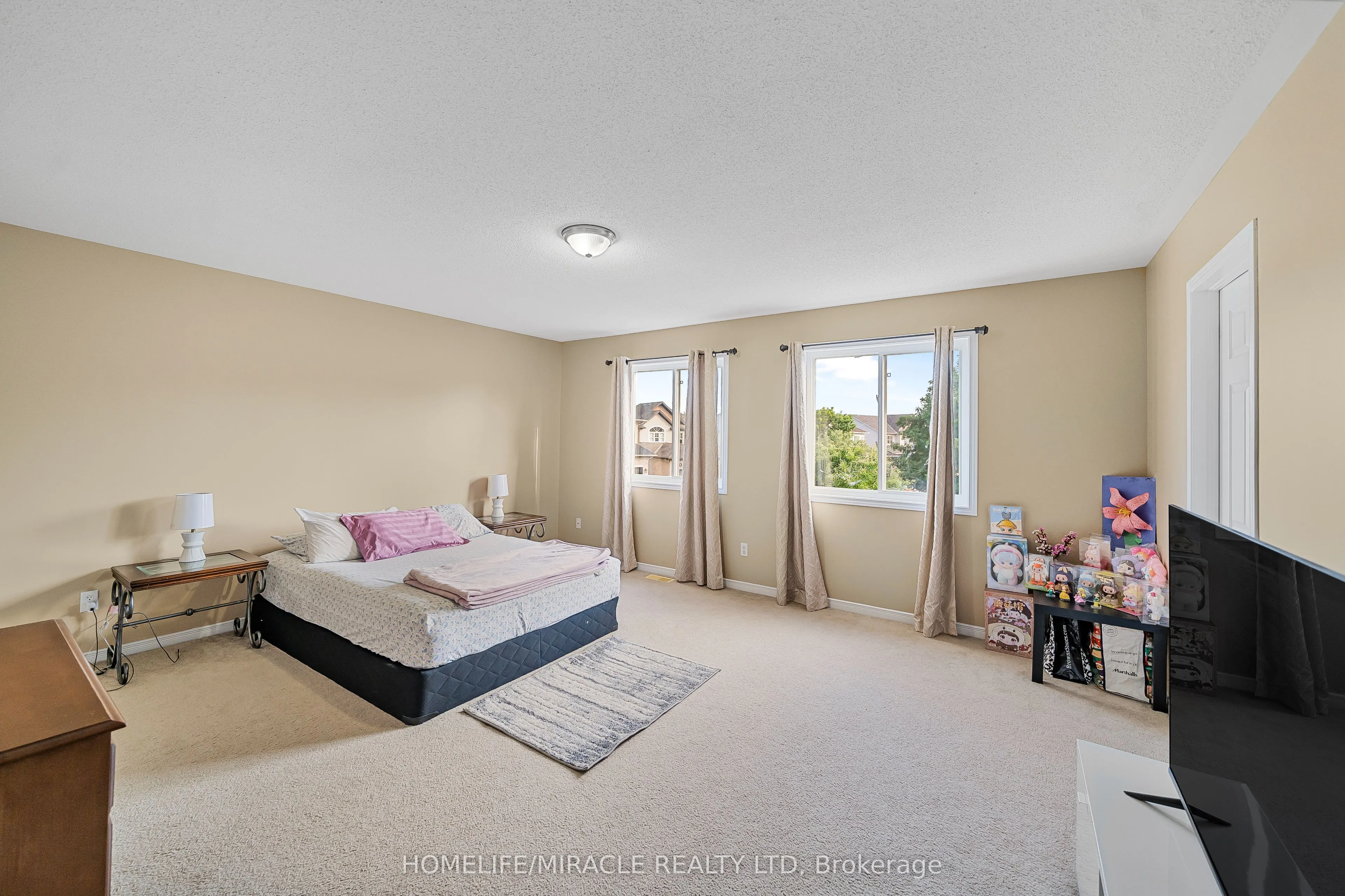 356 West Ridge Drive