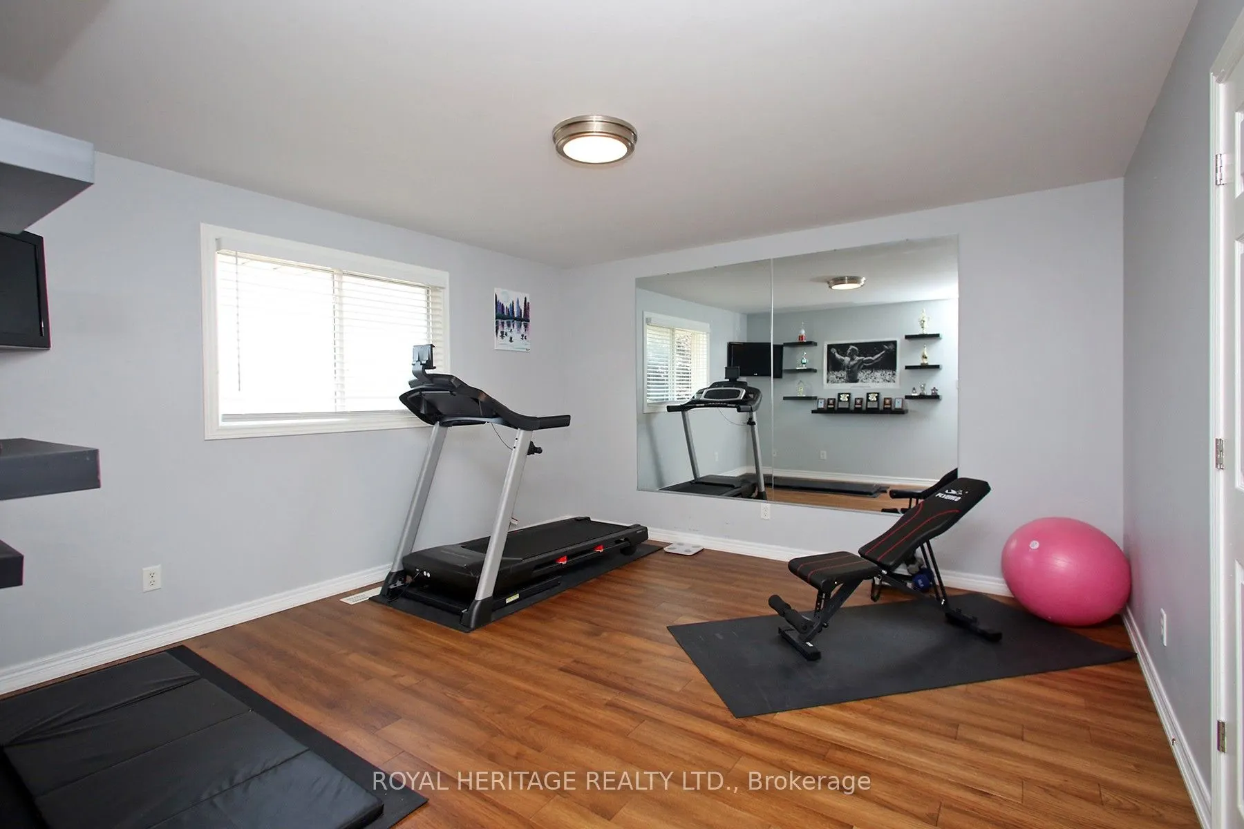 2557 DENURE Drive