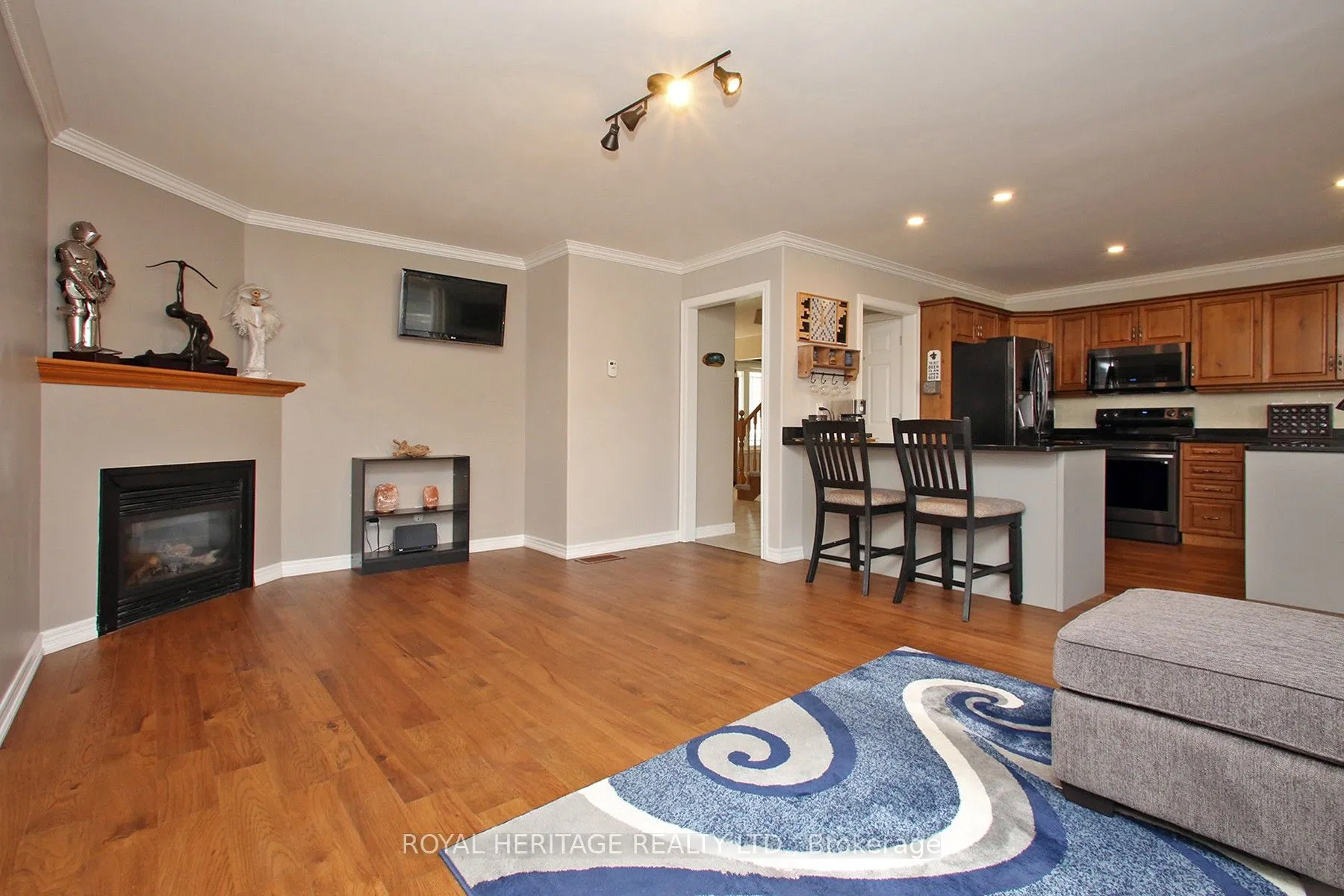 2557 DENURE Drive