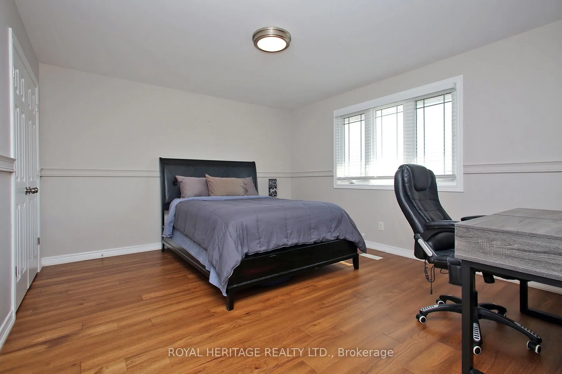 2557 DENURE Drive