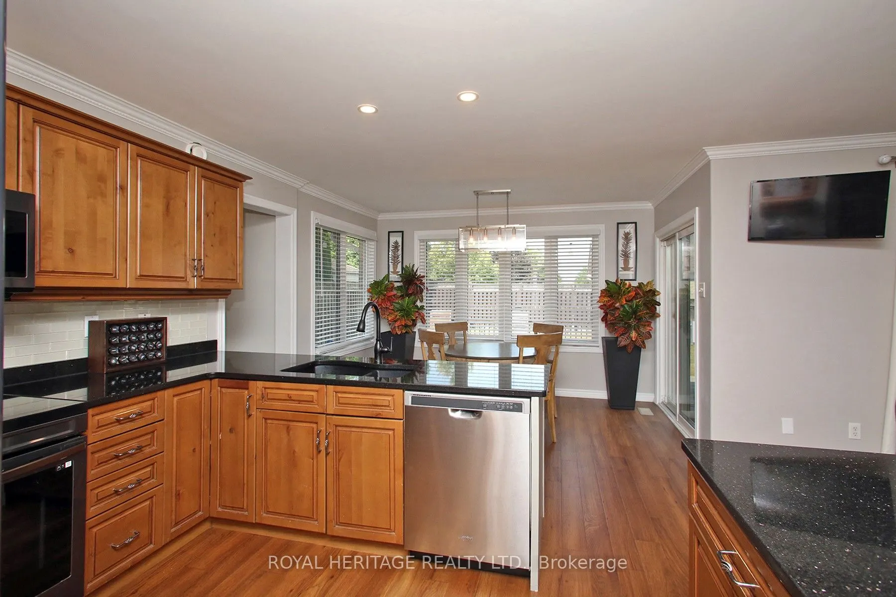 2557 DENURE Drive