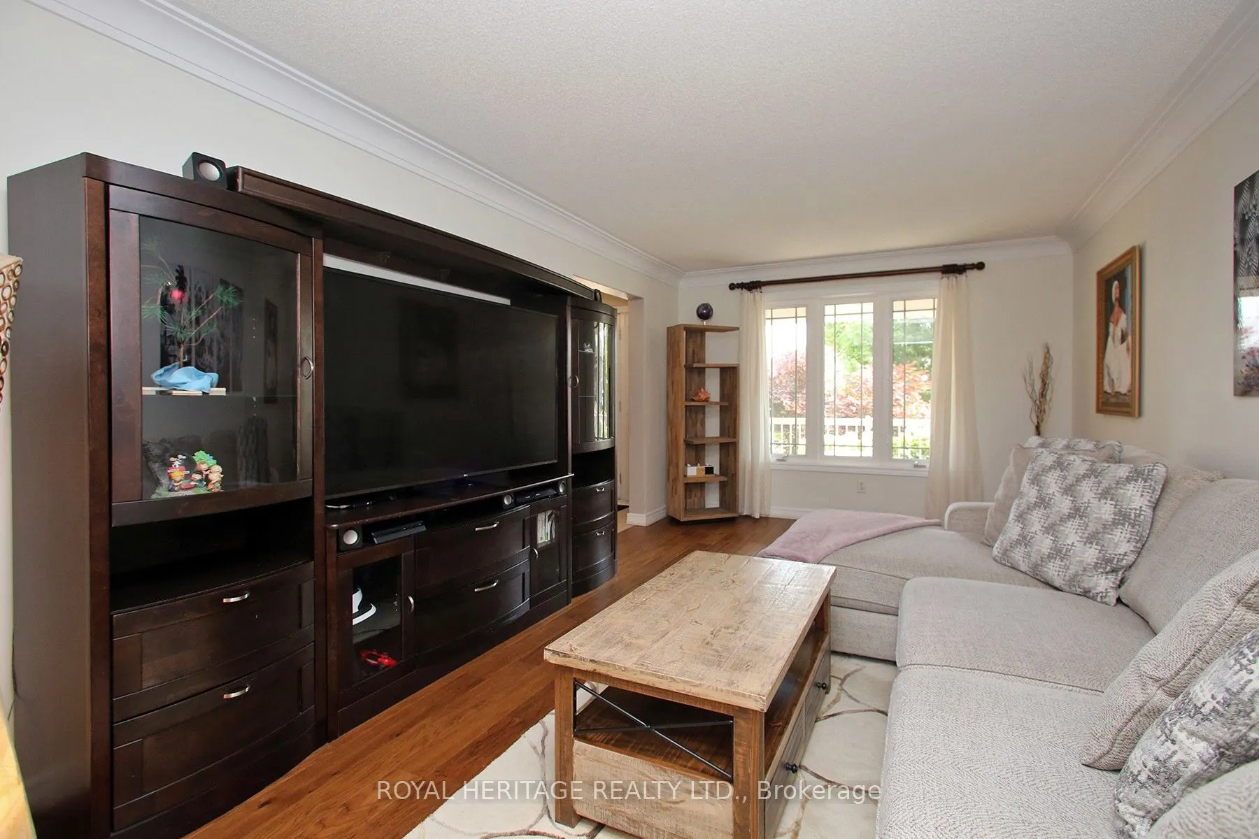 2557 DENURE Drive
