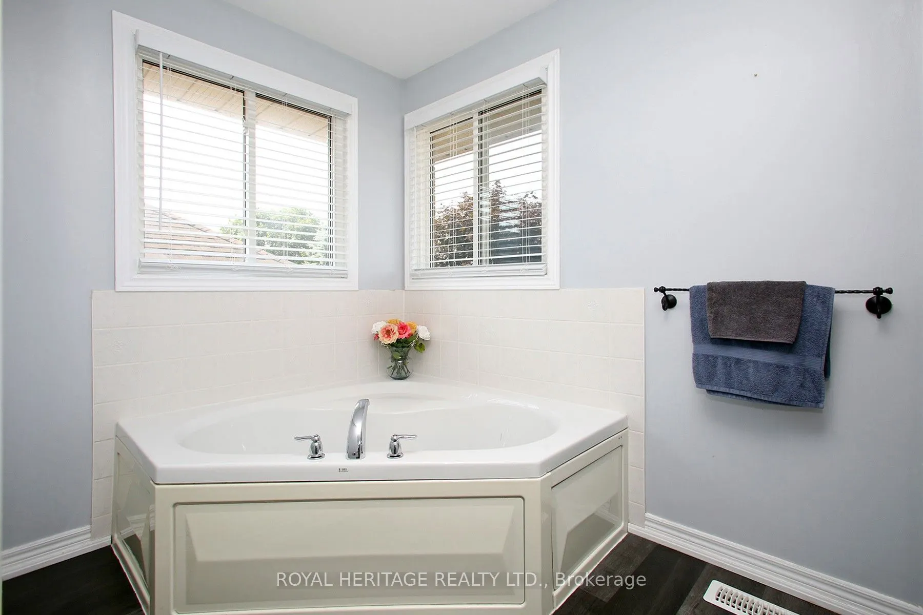 2557 DENURE Drive