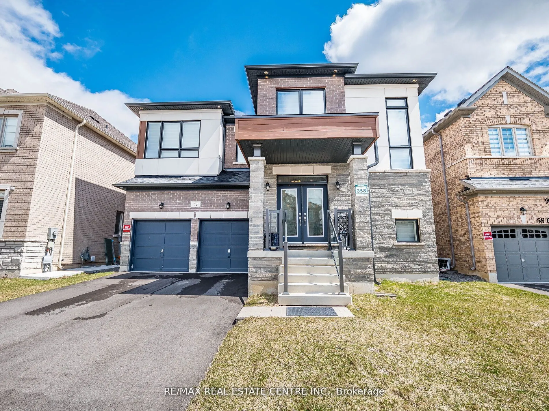 62 Cattail Crescent