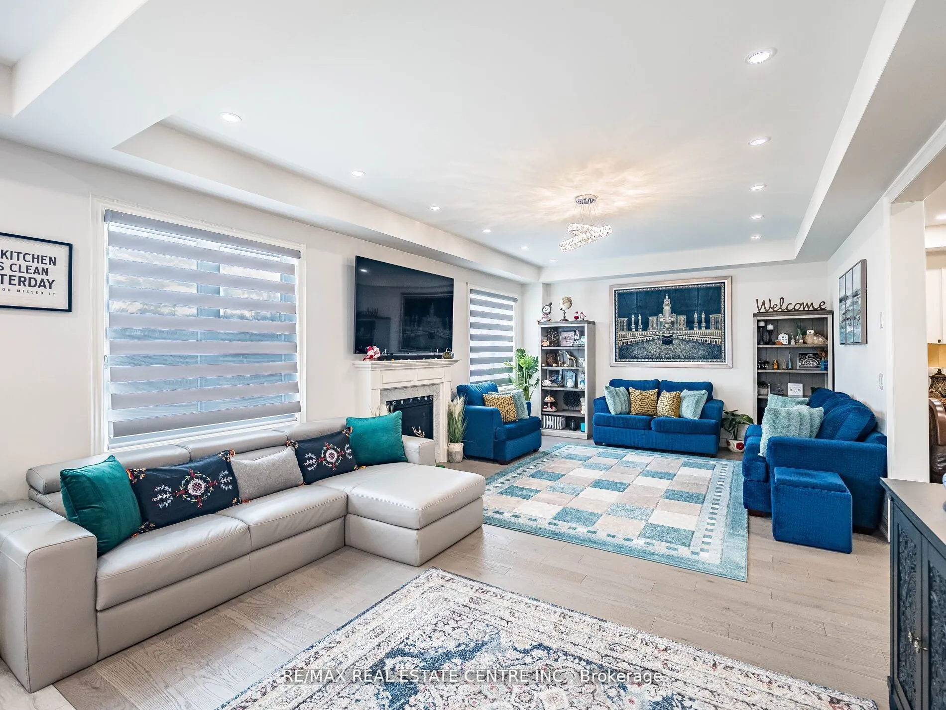 62 Cattail Crescent