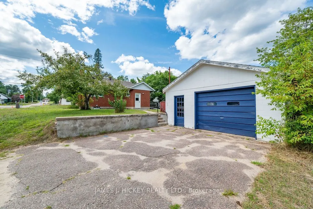 31 Glendale Avenue