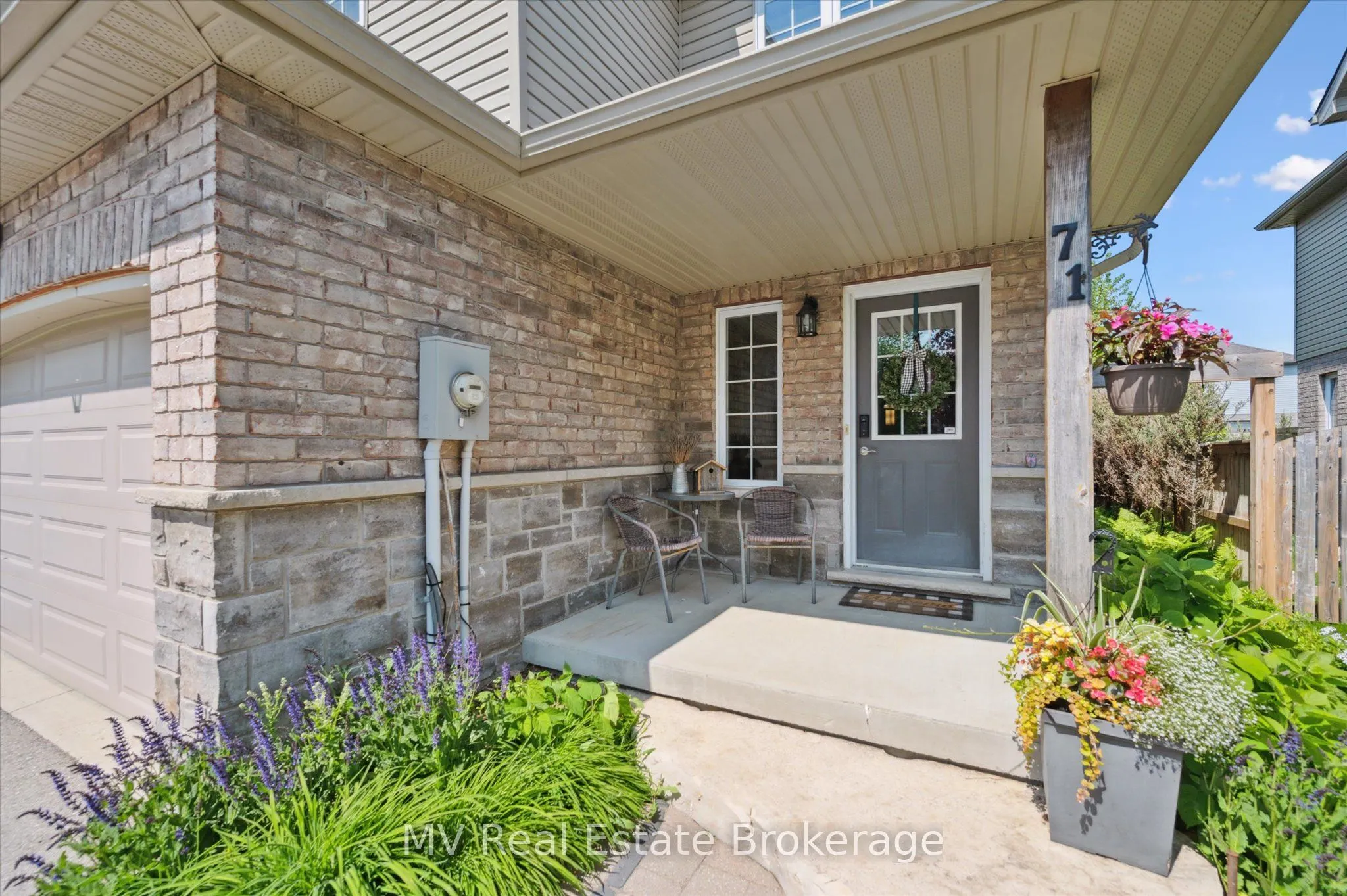 71 Healey Street