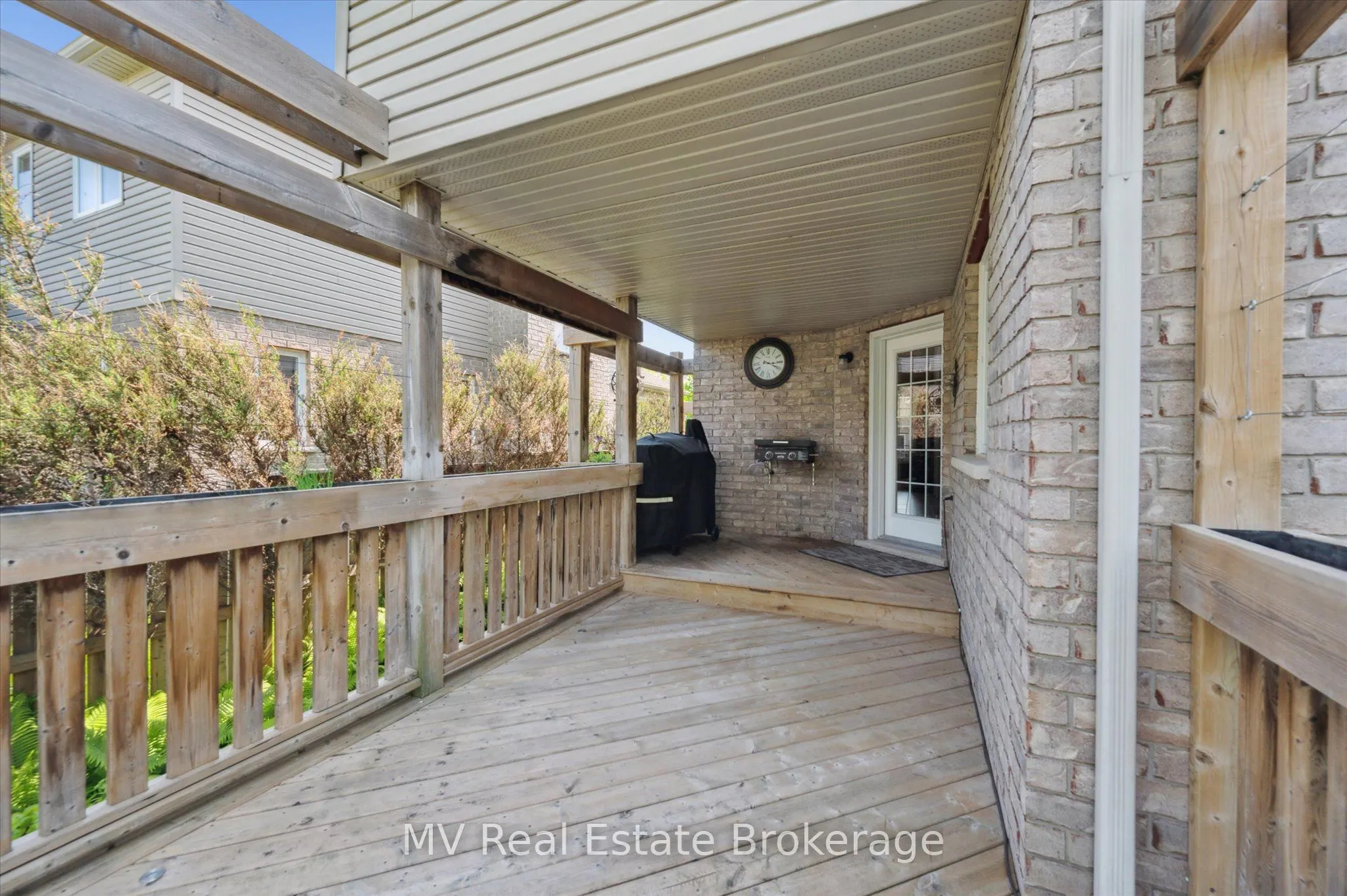 71 Healey Street