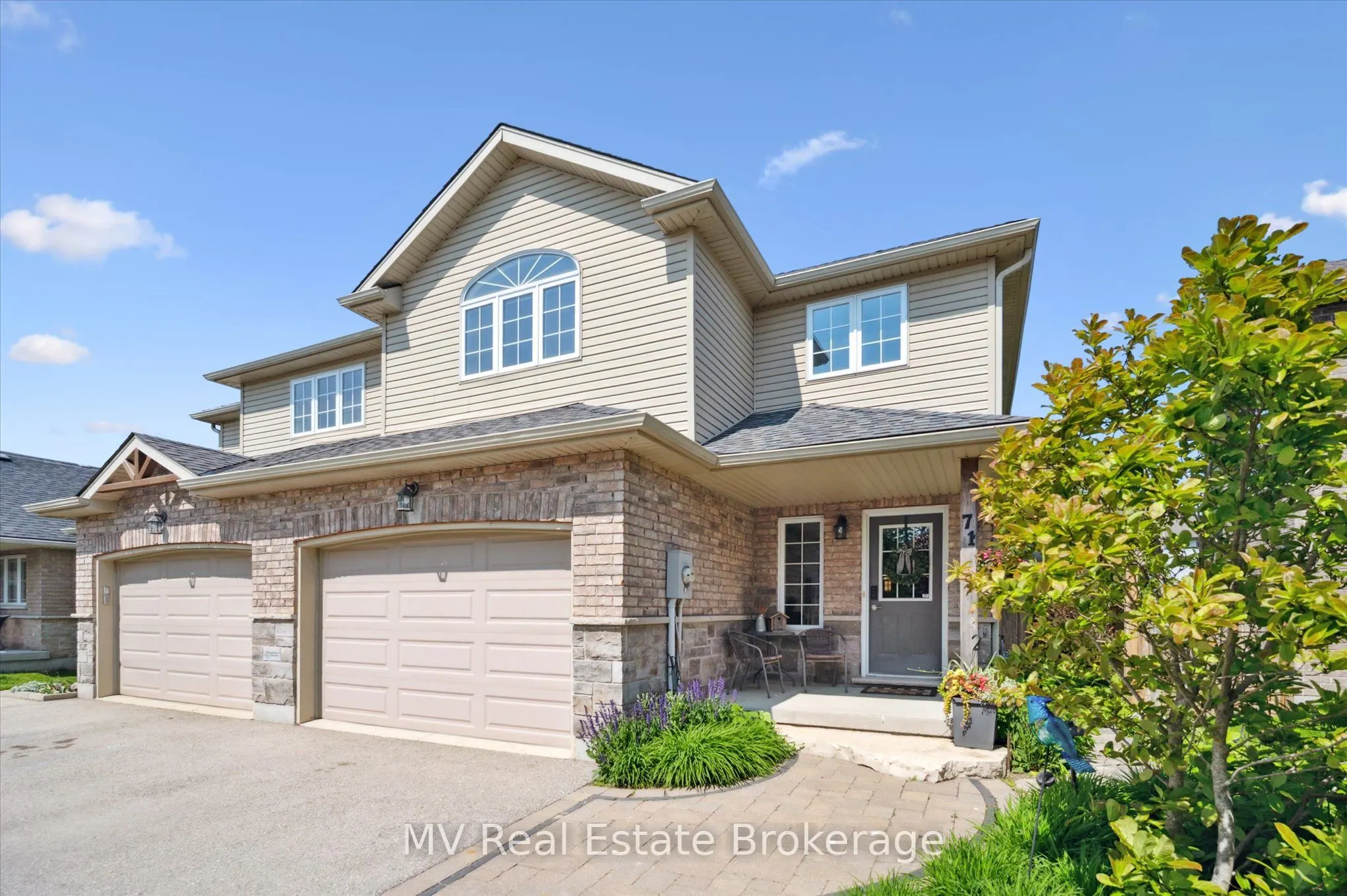 71 Healey Street