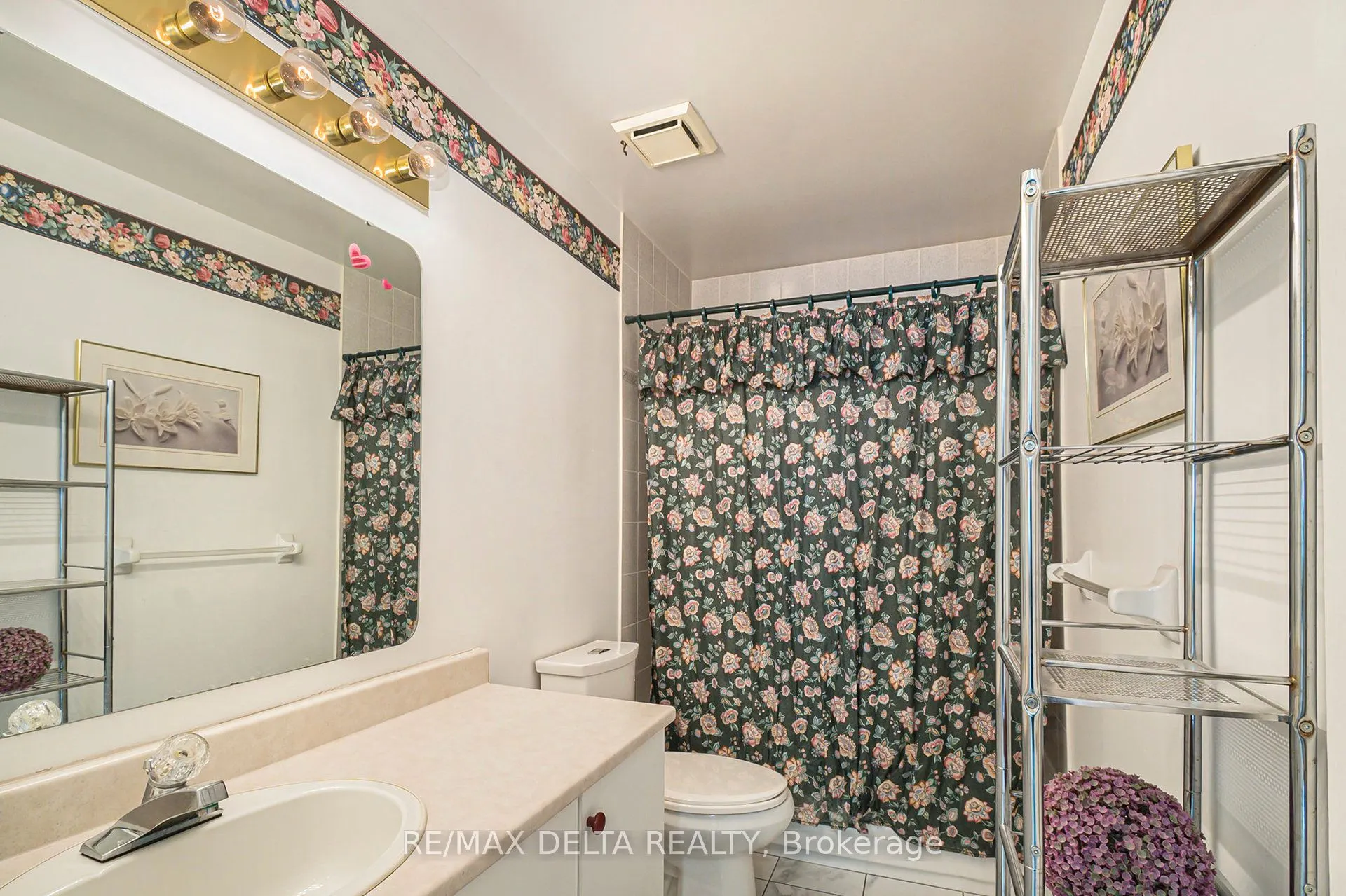 762 Adencliffe Drive