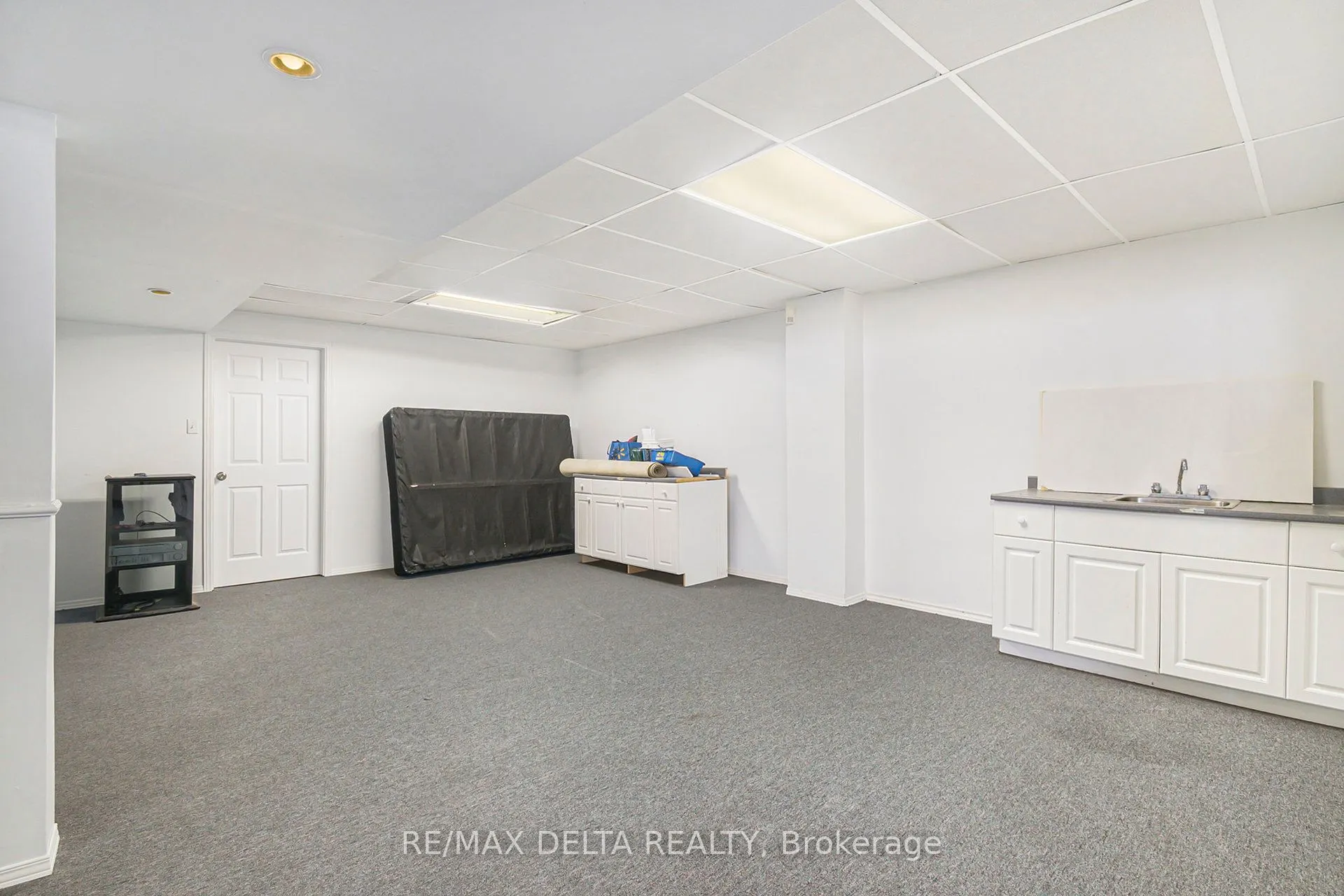 762 Adencliffe Drive