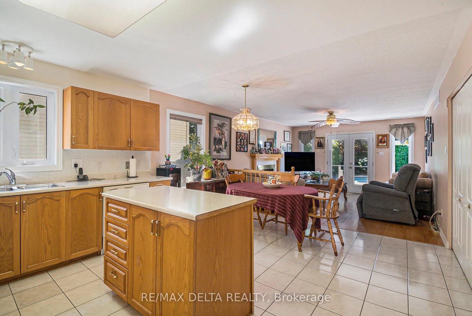762 Adencliffe Drive