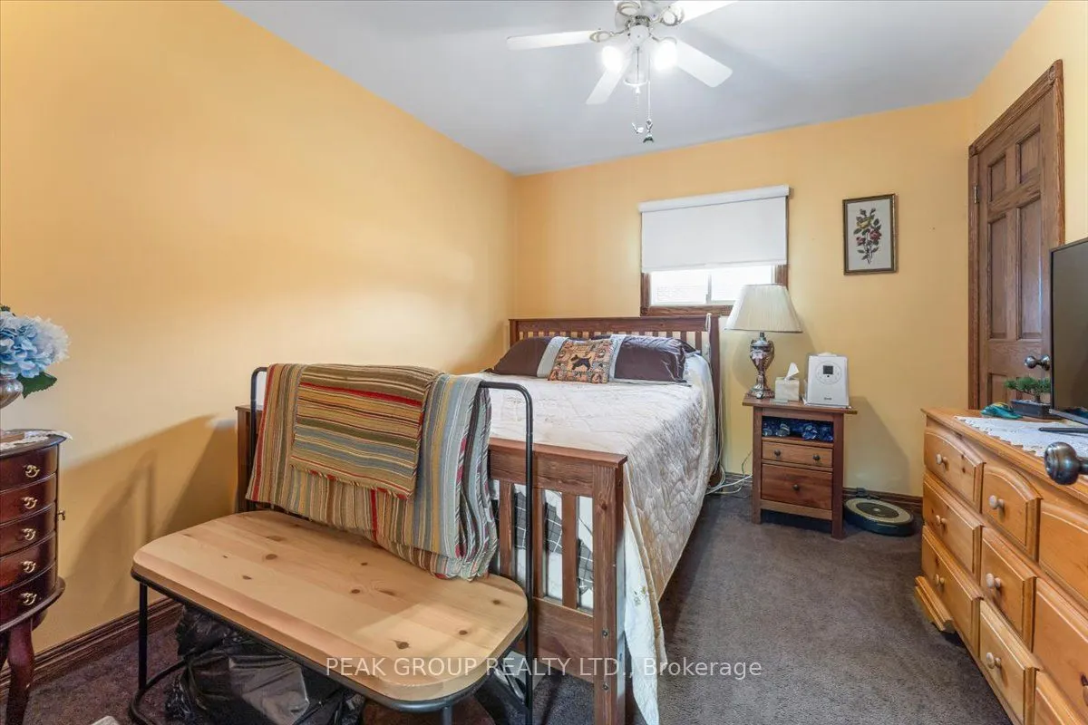 4456 Lyons Creek Road