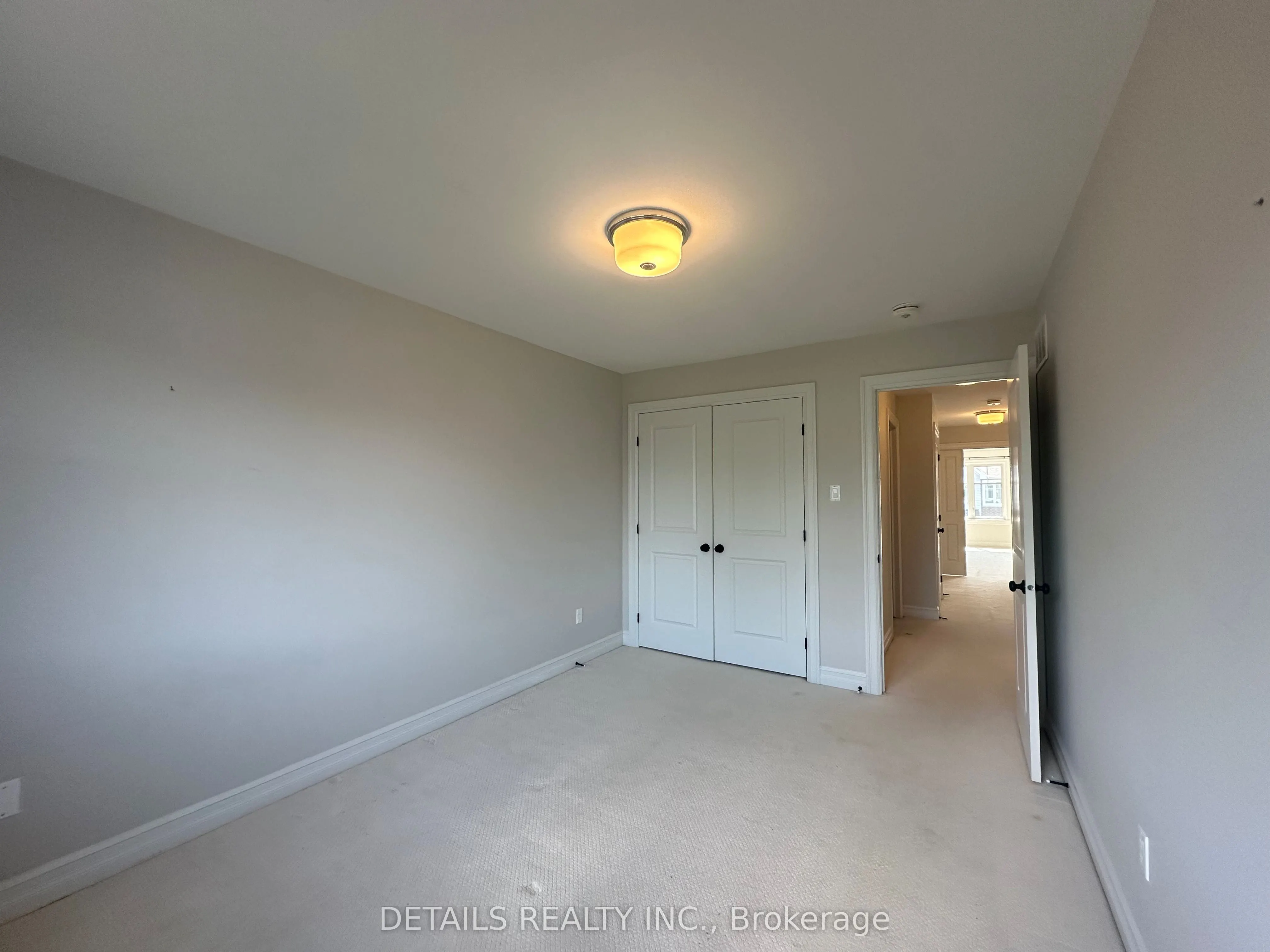 690 Vivera Place