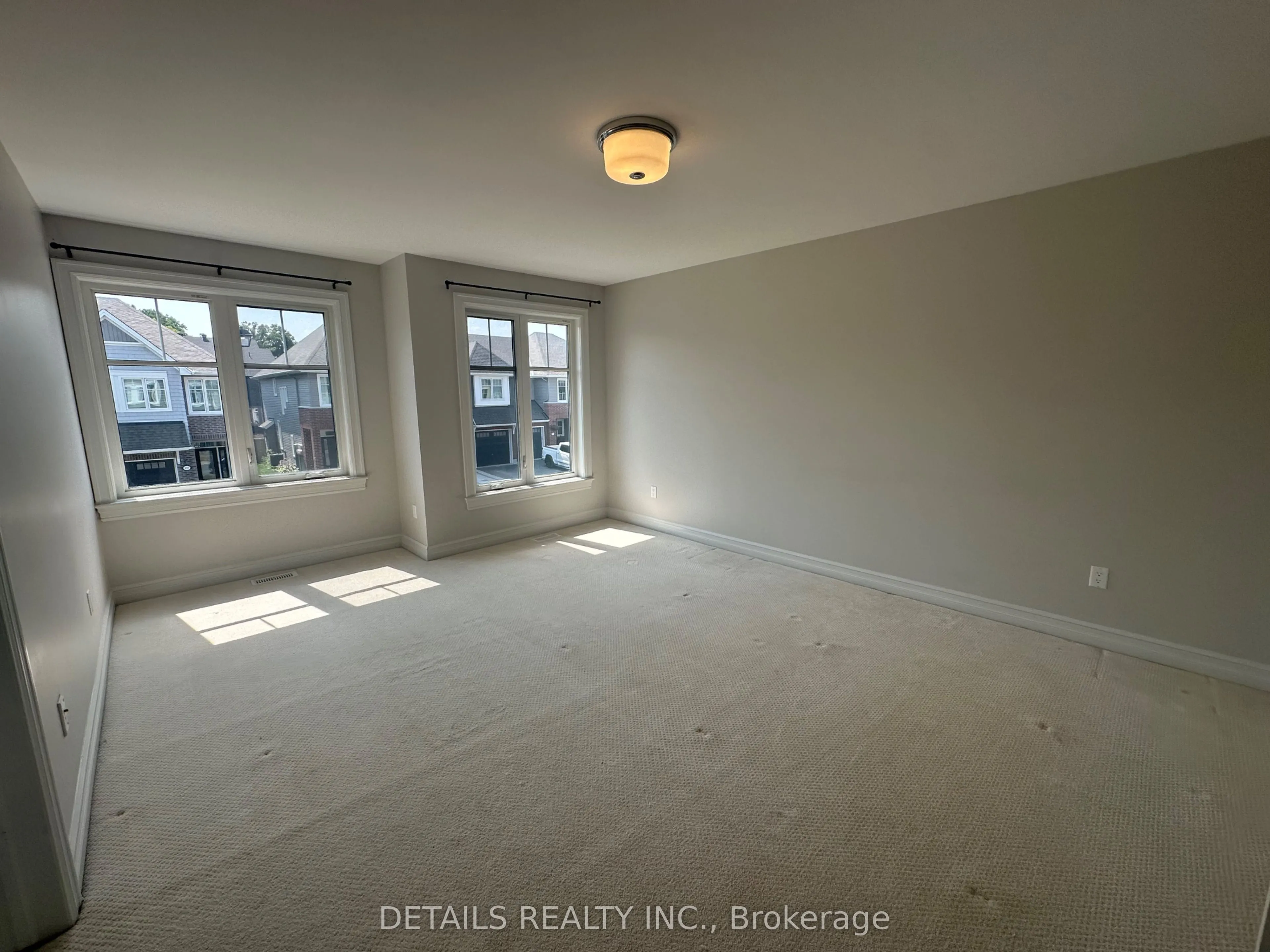 690 Vivera Place