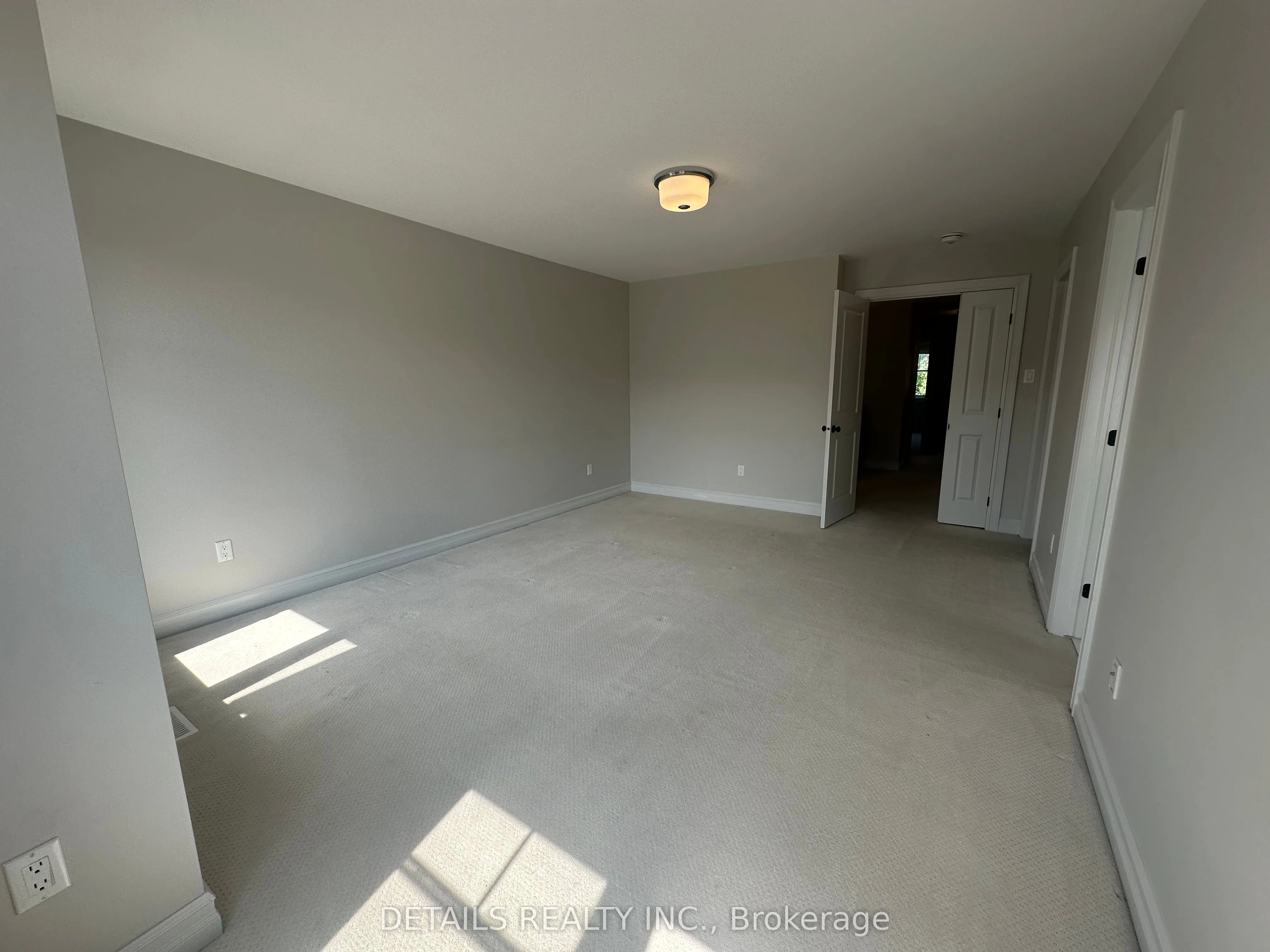 690 Vivera Place