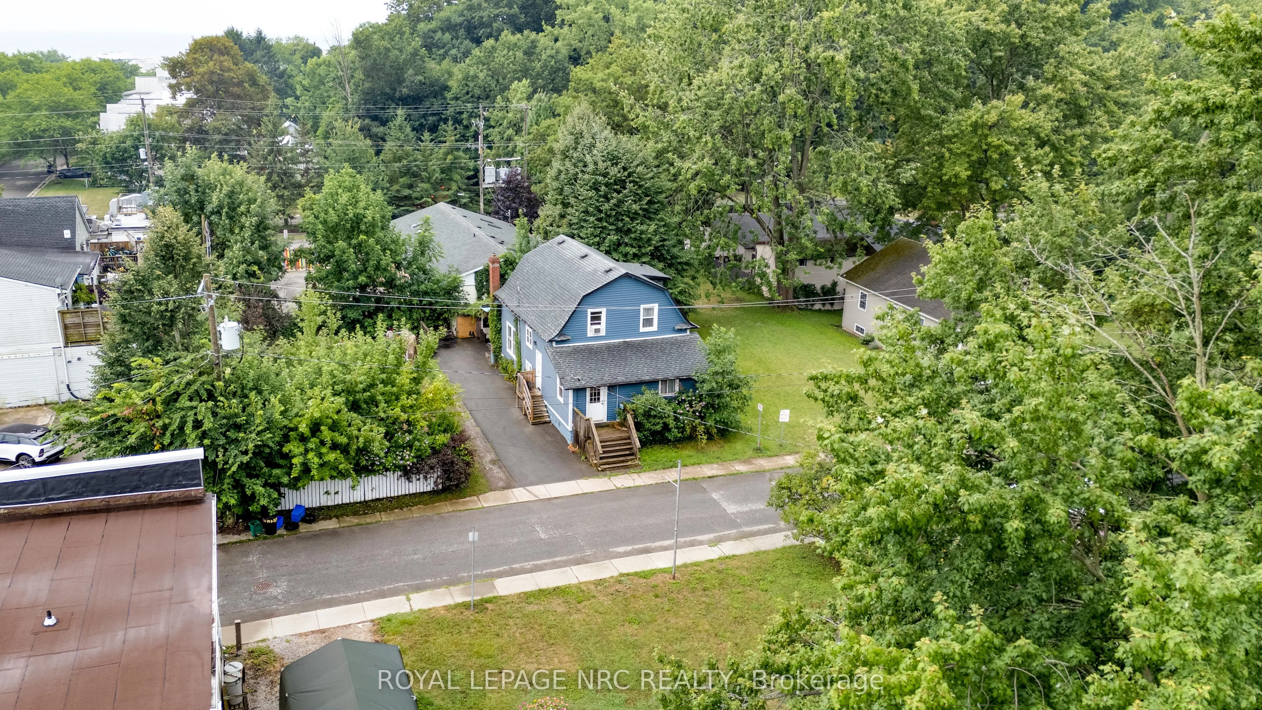 248 CAMBRIDGE, W Road