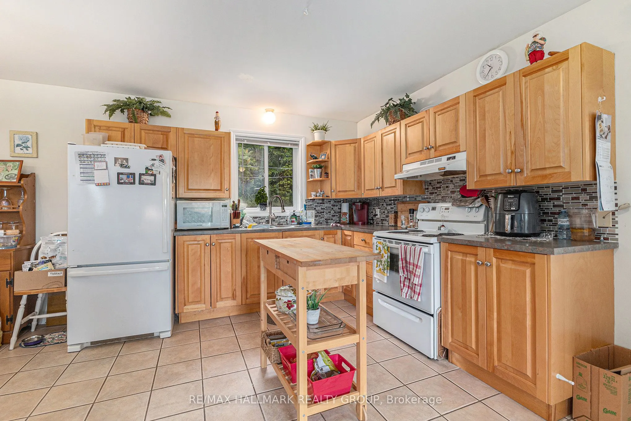 735 River Road