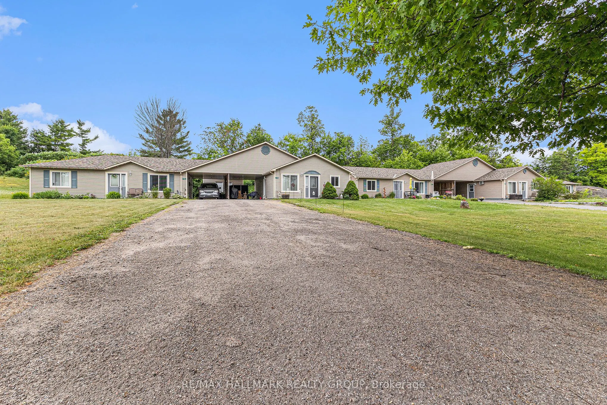 735 River Road