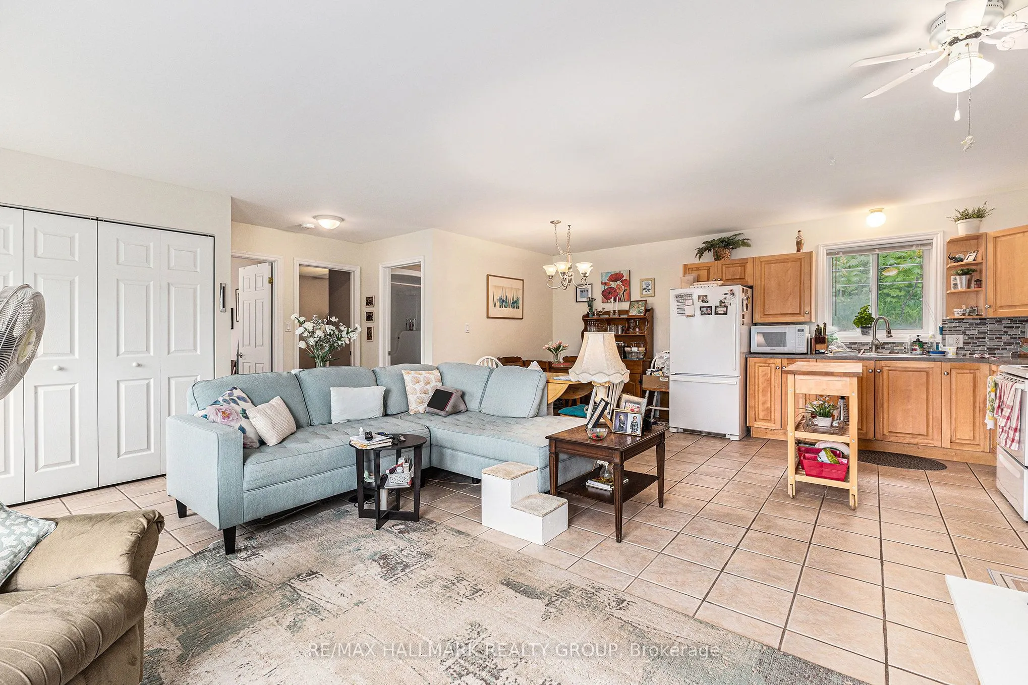 735 River Road