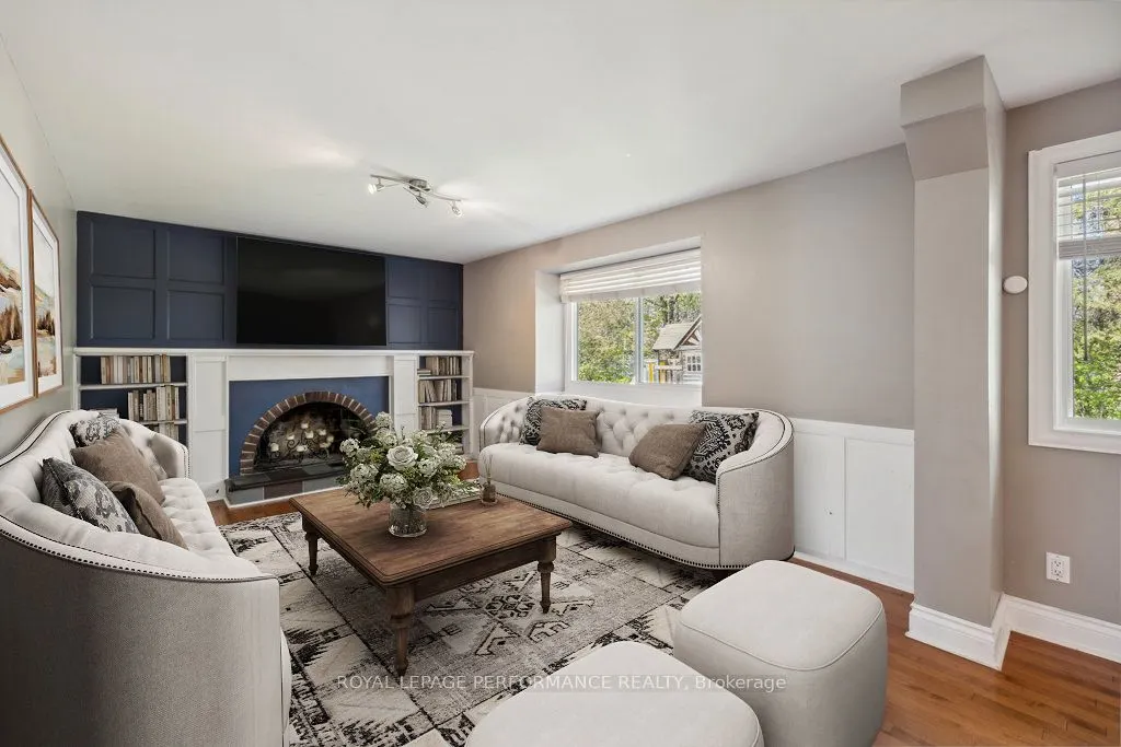 2045 Deerhurst Court