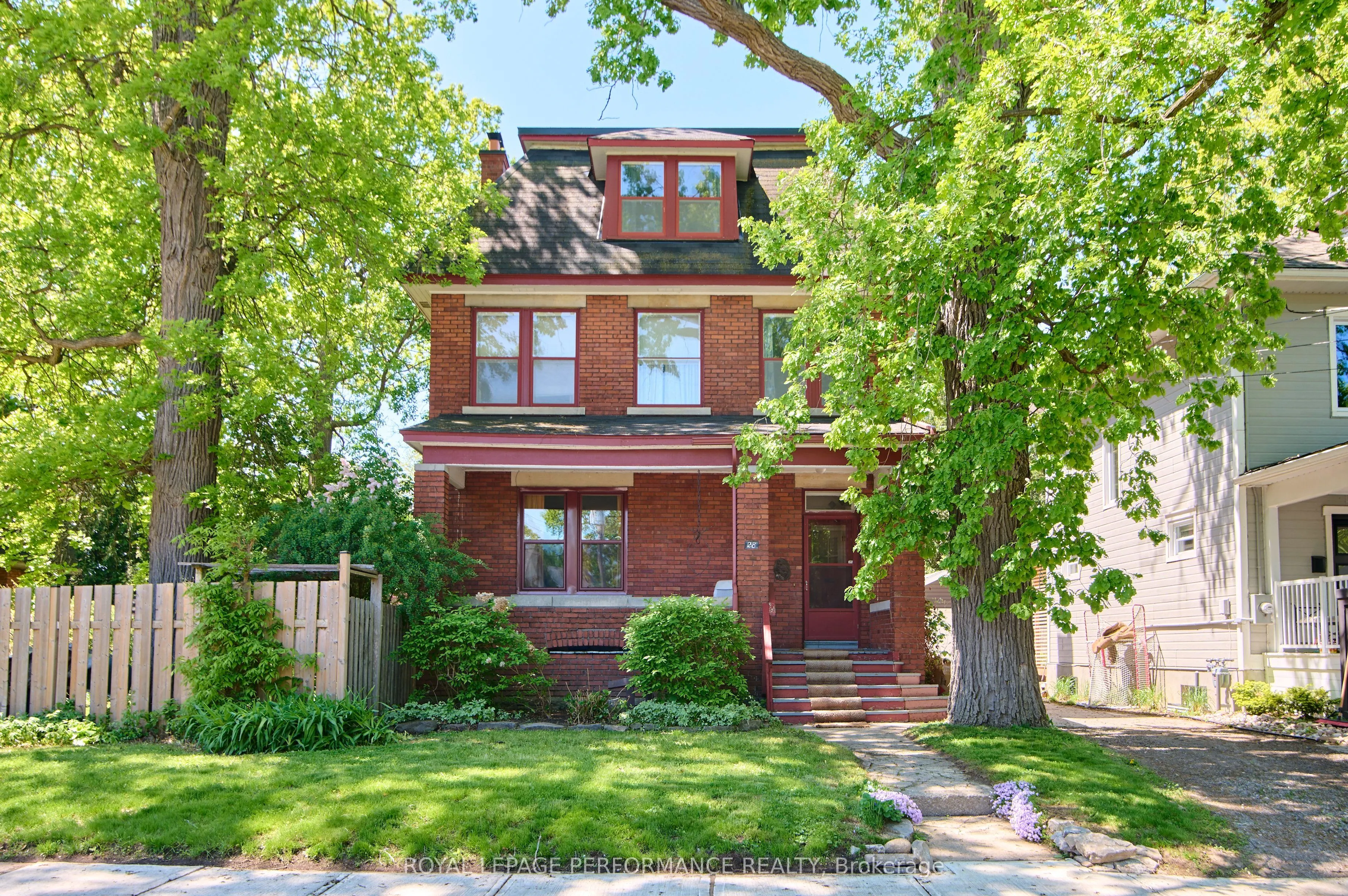 28 Wendover Avenue