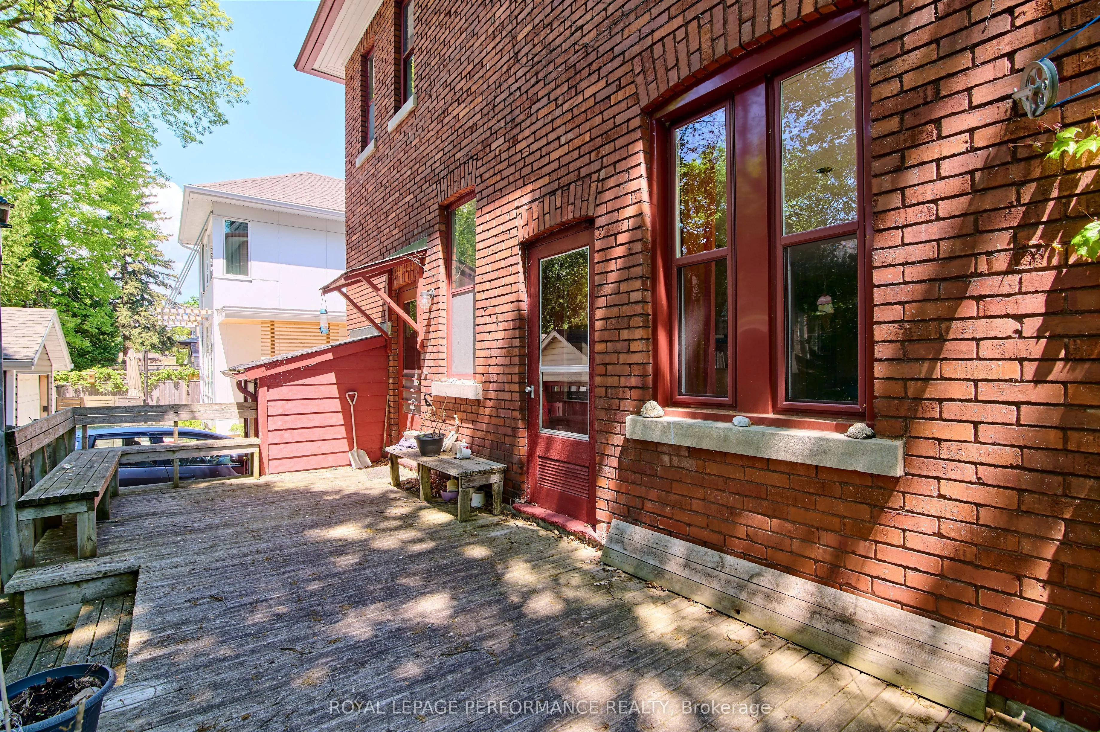 28 Wendover Avenue