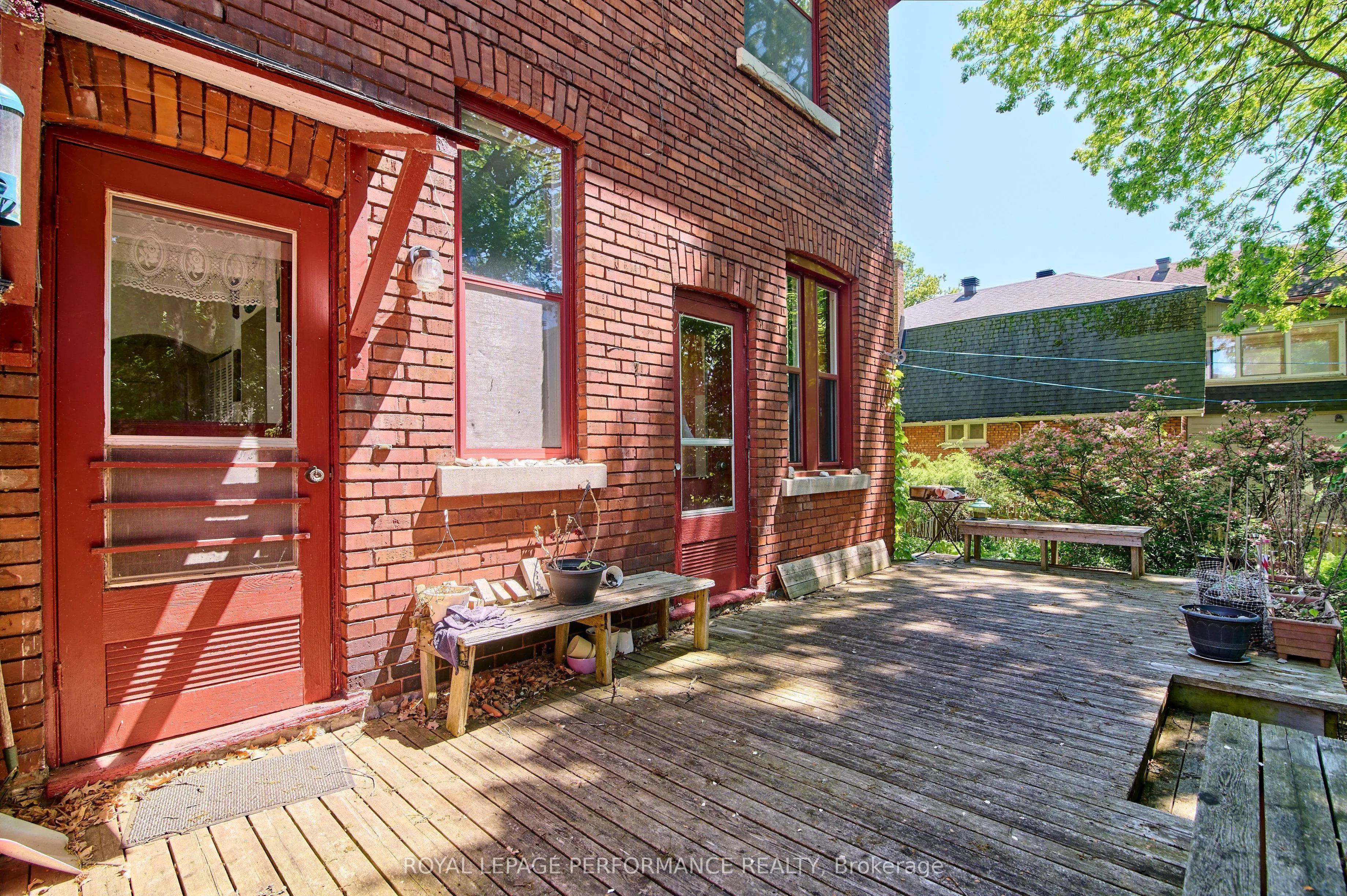 28 Wendover Avenue