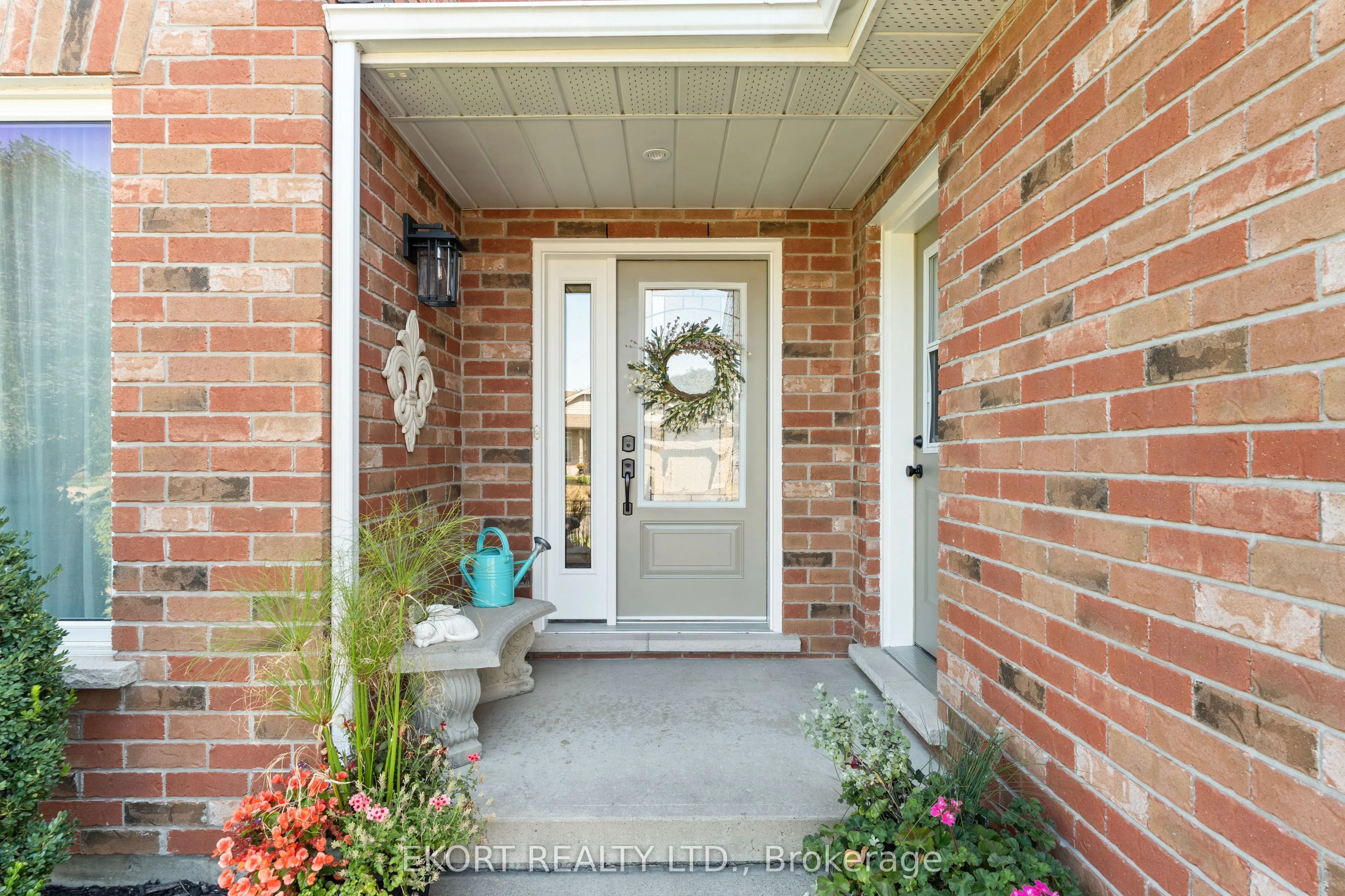 9 Huron Lane