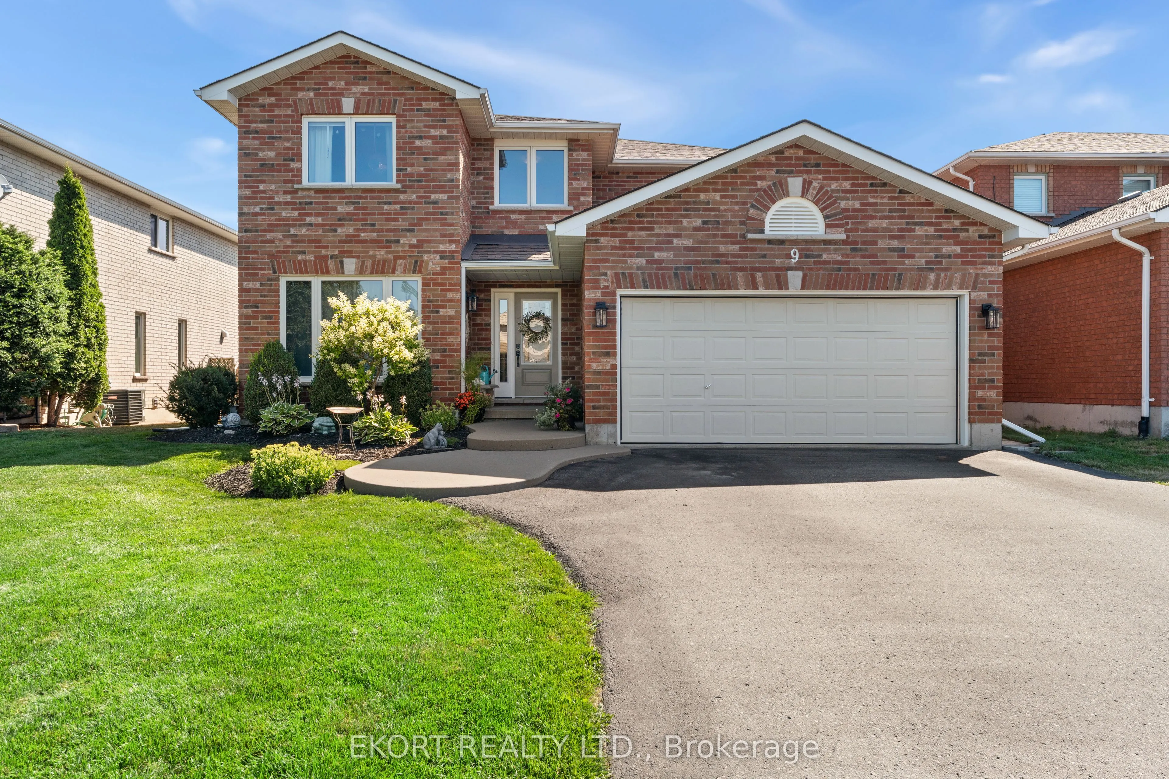 9 Huron Lane