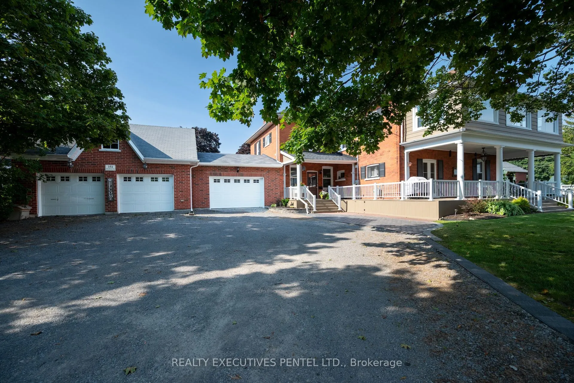 351 George St. Street