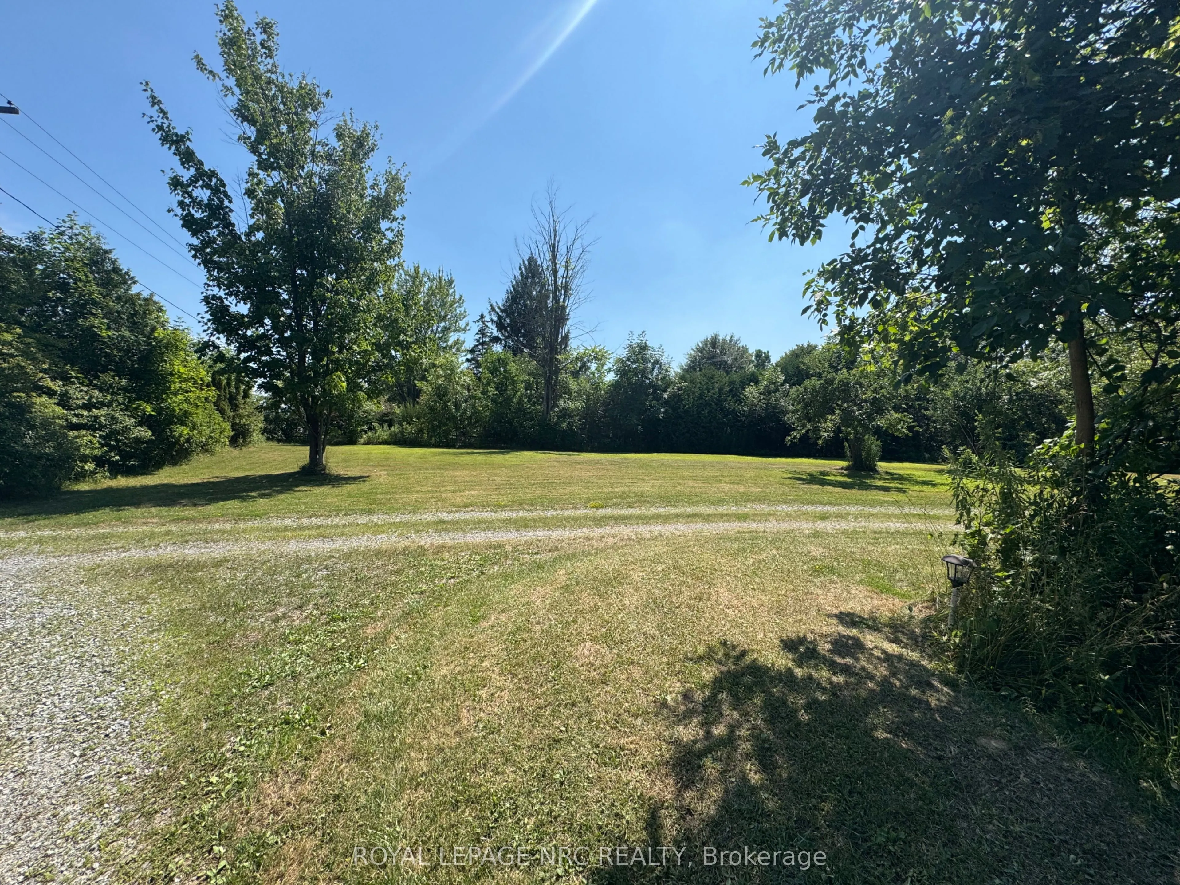 1233 Merrittville Highway
