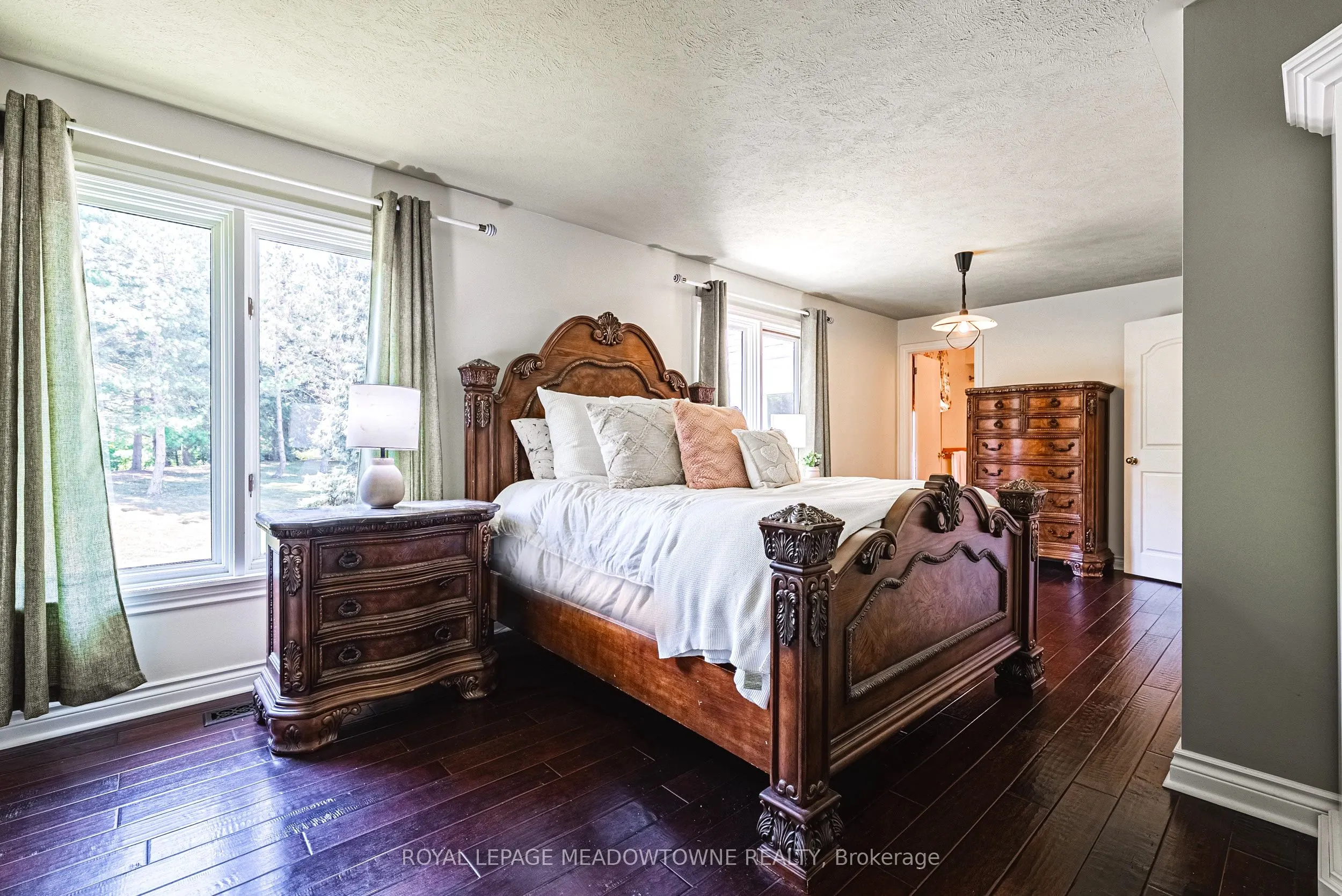 2368 #17 Haldimand Road