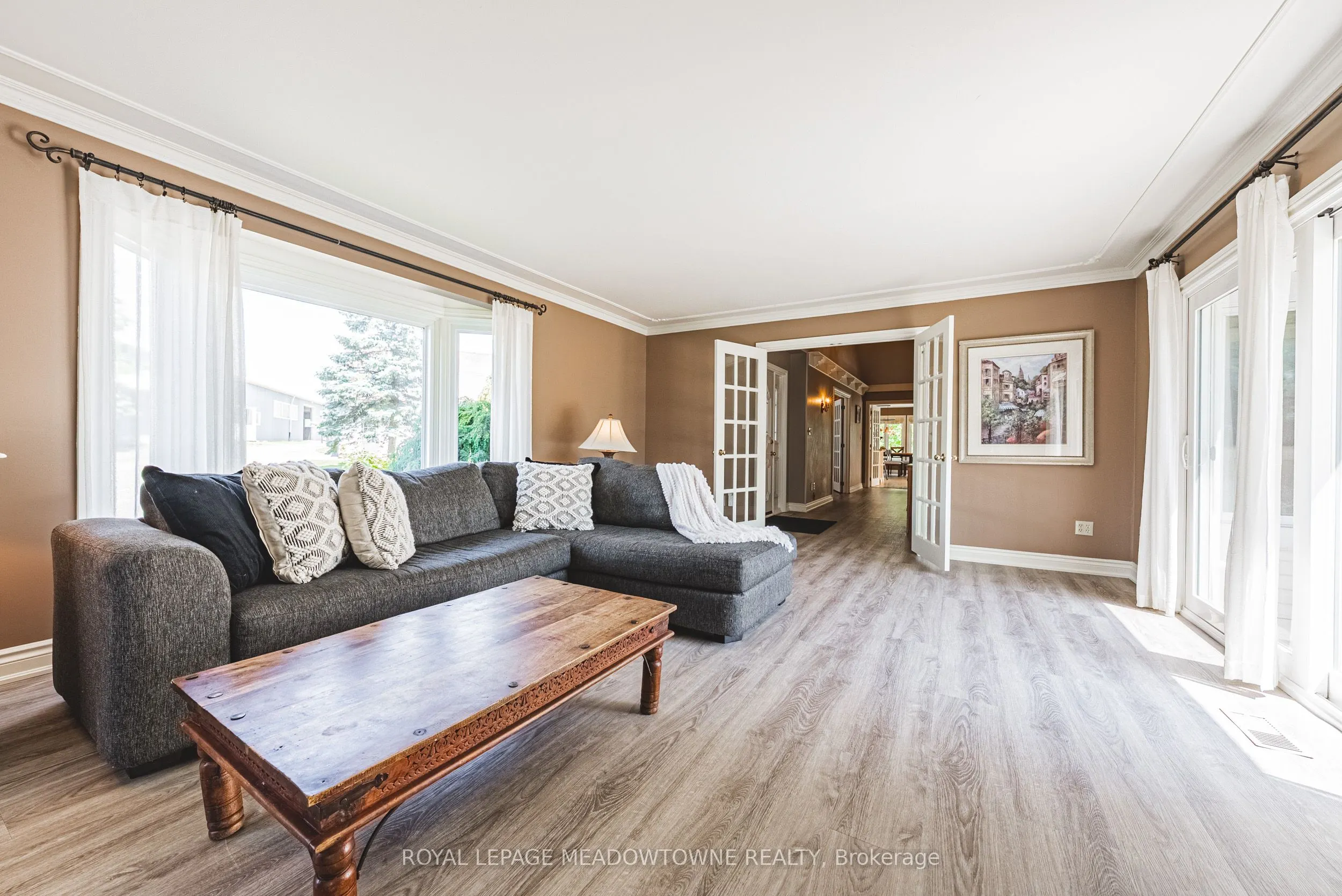 2368 #17 Haldimand Road