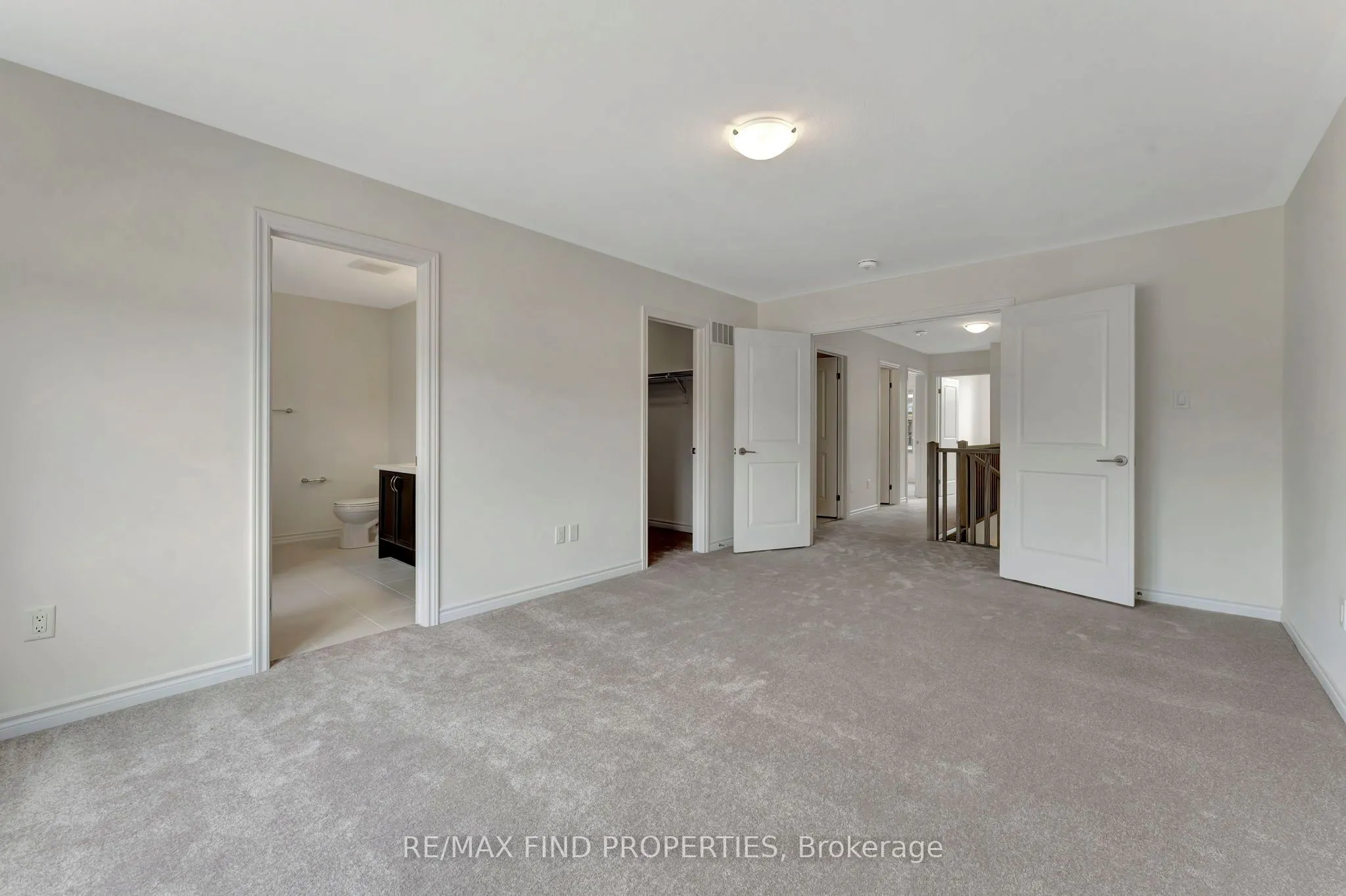 21 Dennis Avenue