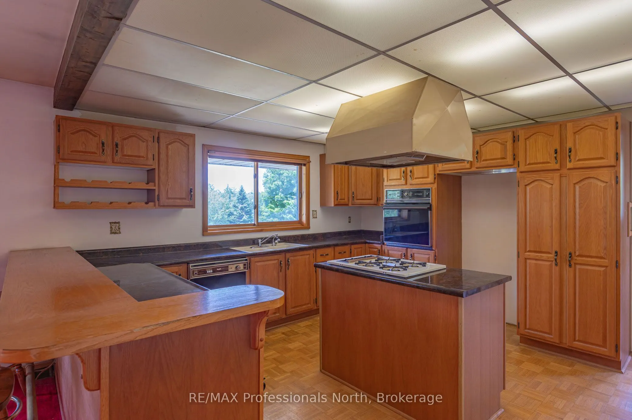 3204 Gelert Road
