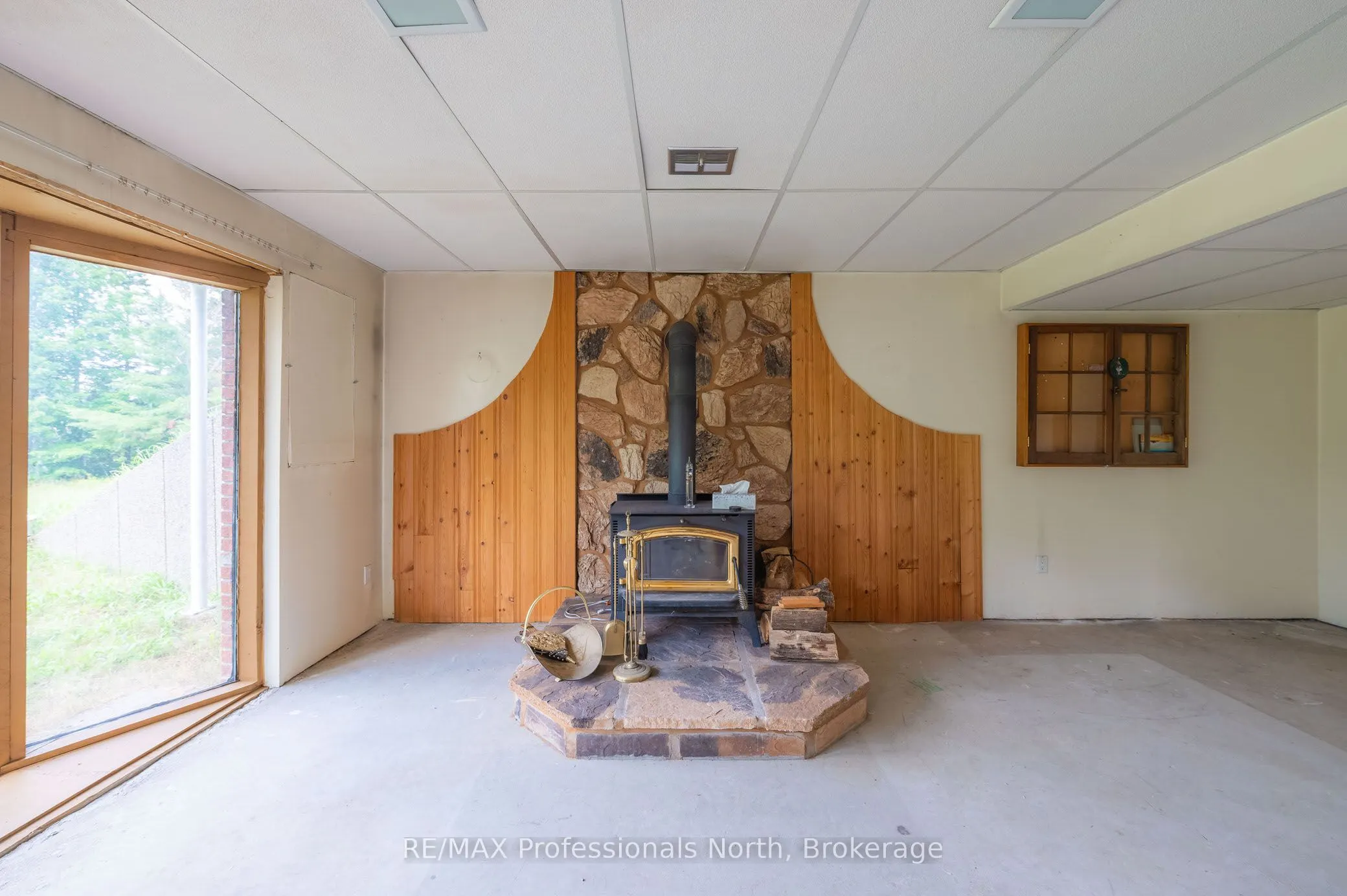 3204 Gelert Road
