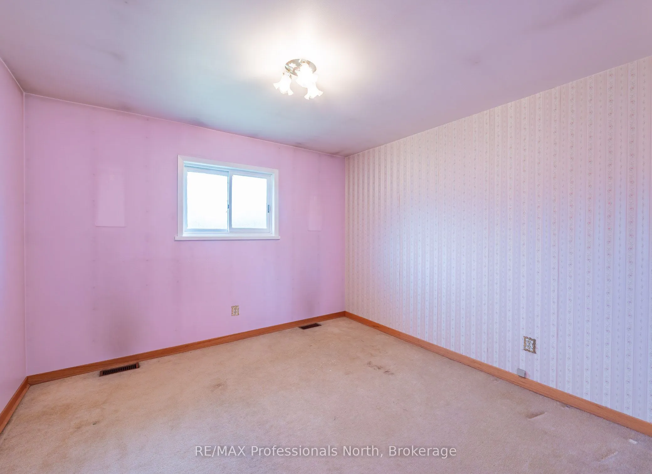 3204 Gelert Road