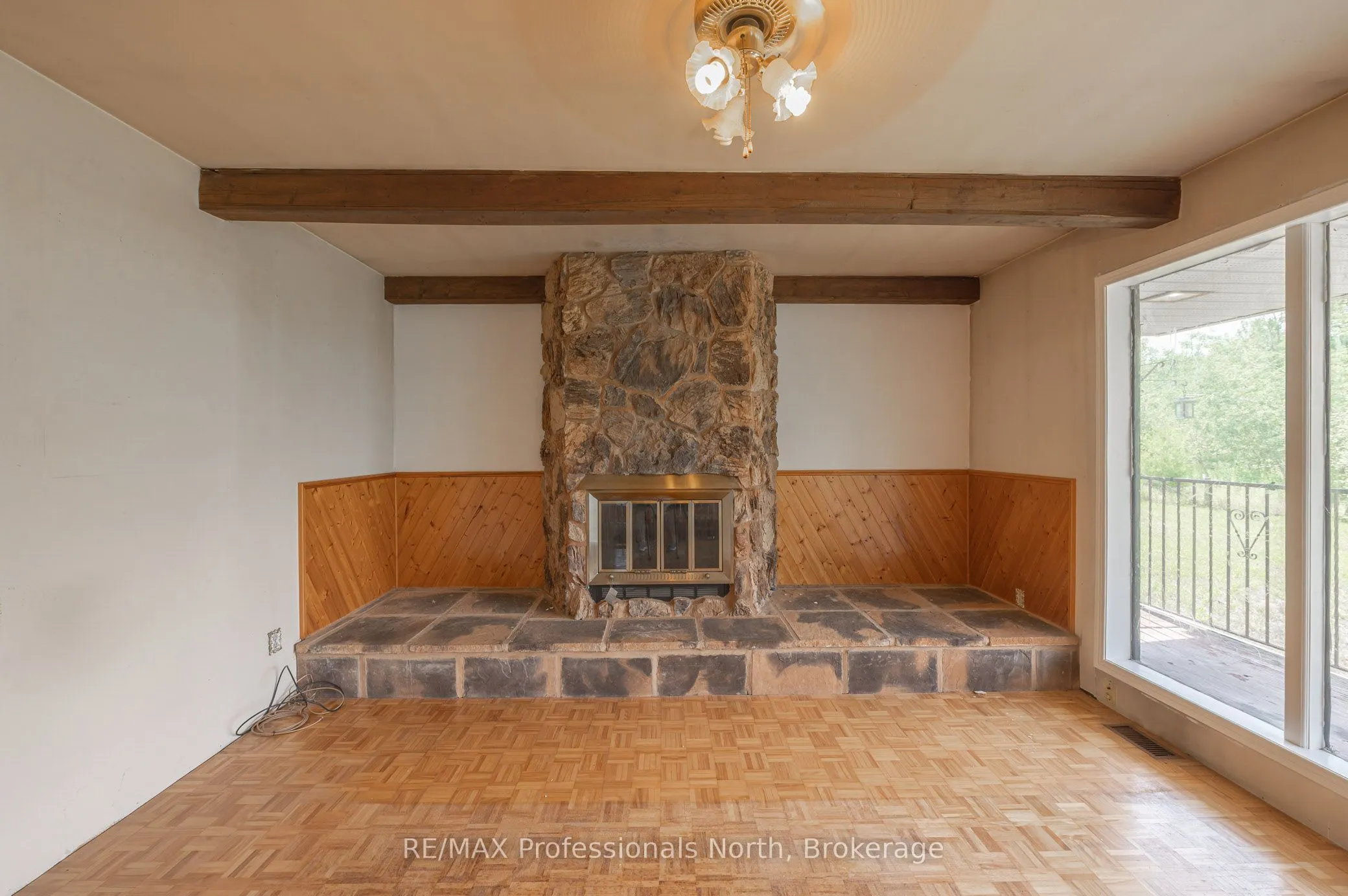 3204 Gelert Road