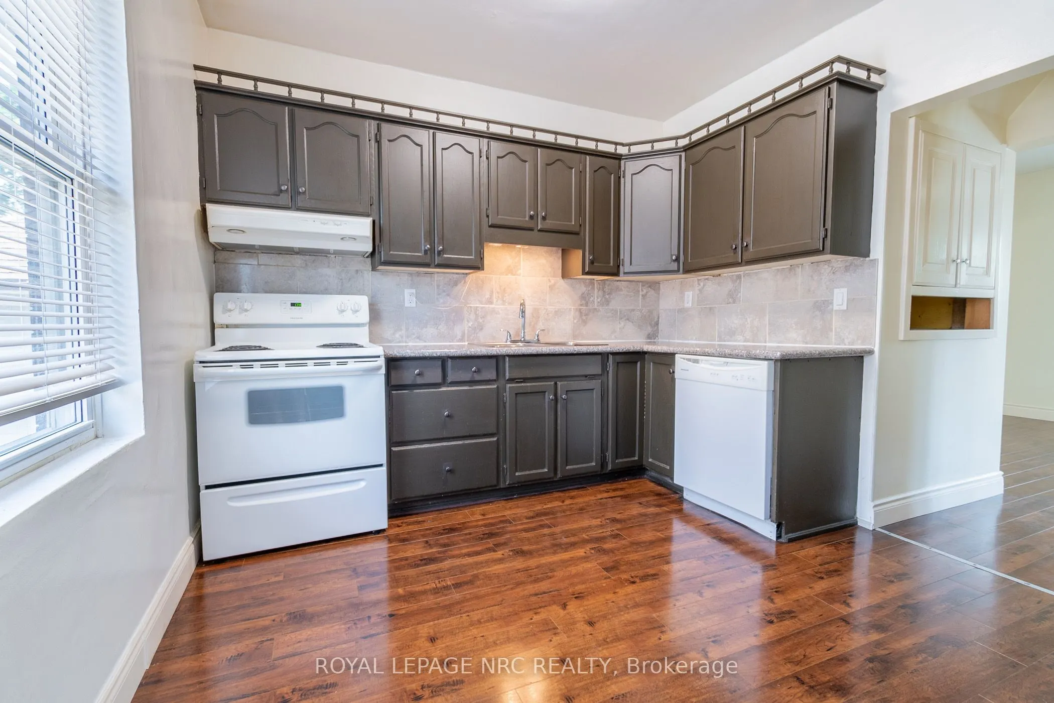 88 Pine Street S