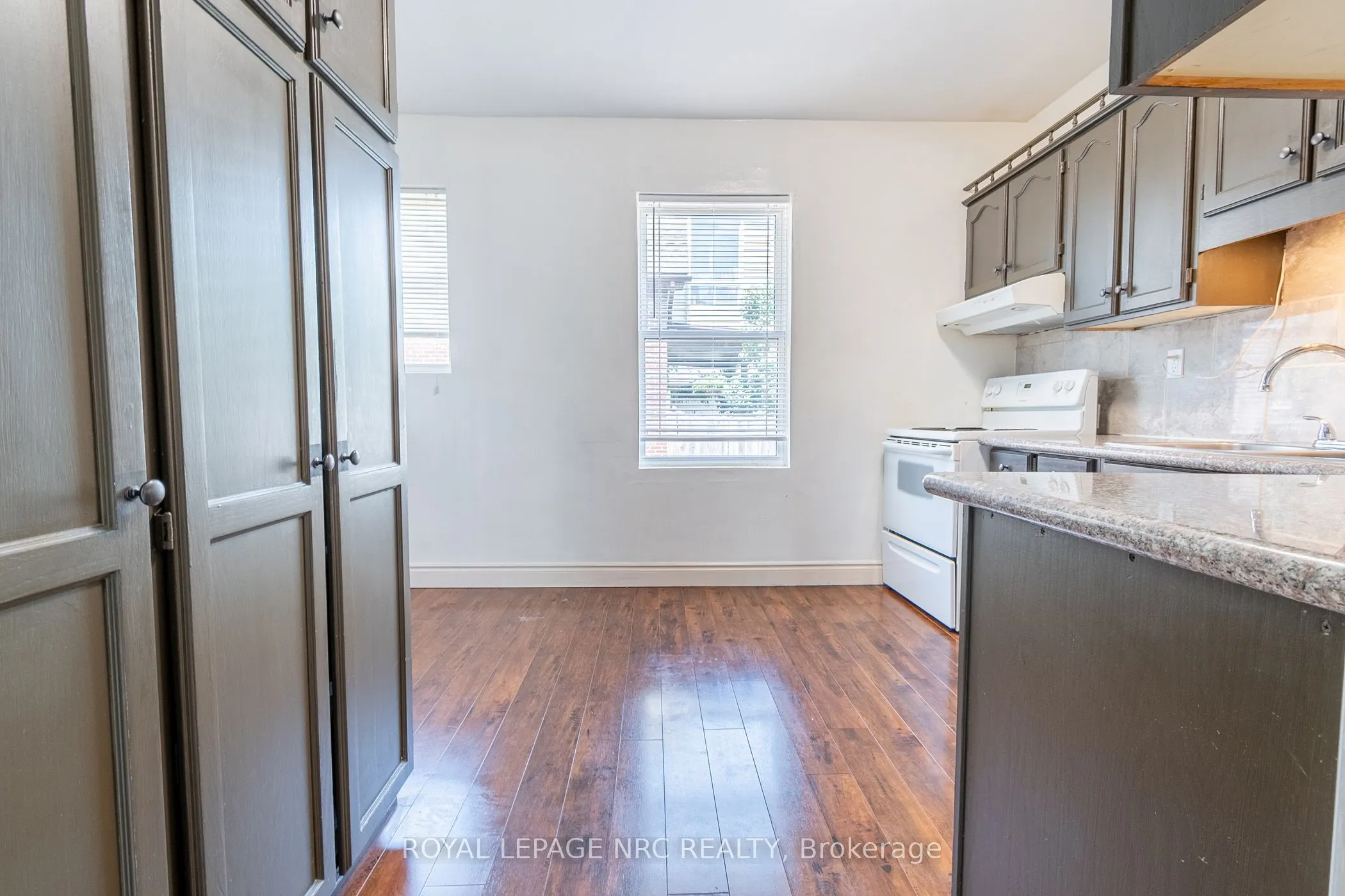 88 Pine Street S